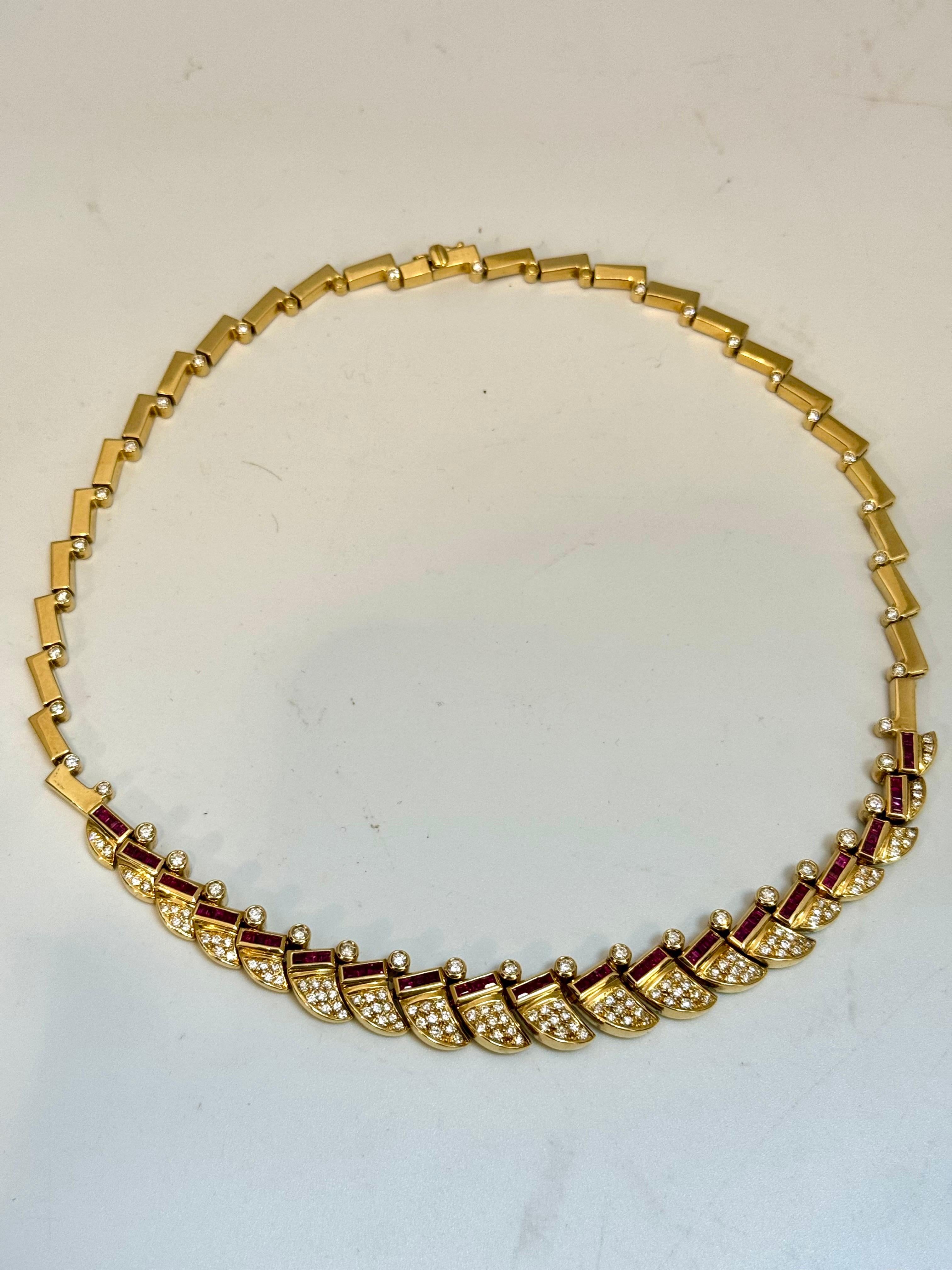 Collar de Rubí Natural de 3 Ct y Diamantes de 4 Ct Oro Amarillo de 18 Kilates  75 Gramos, 18 Inc Corte princesa en venta