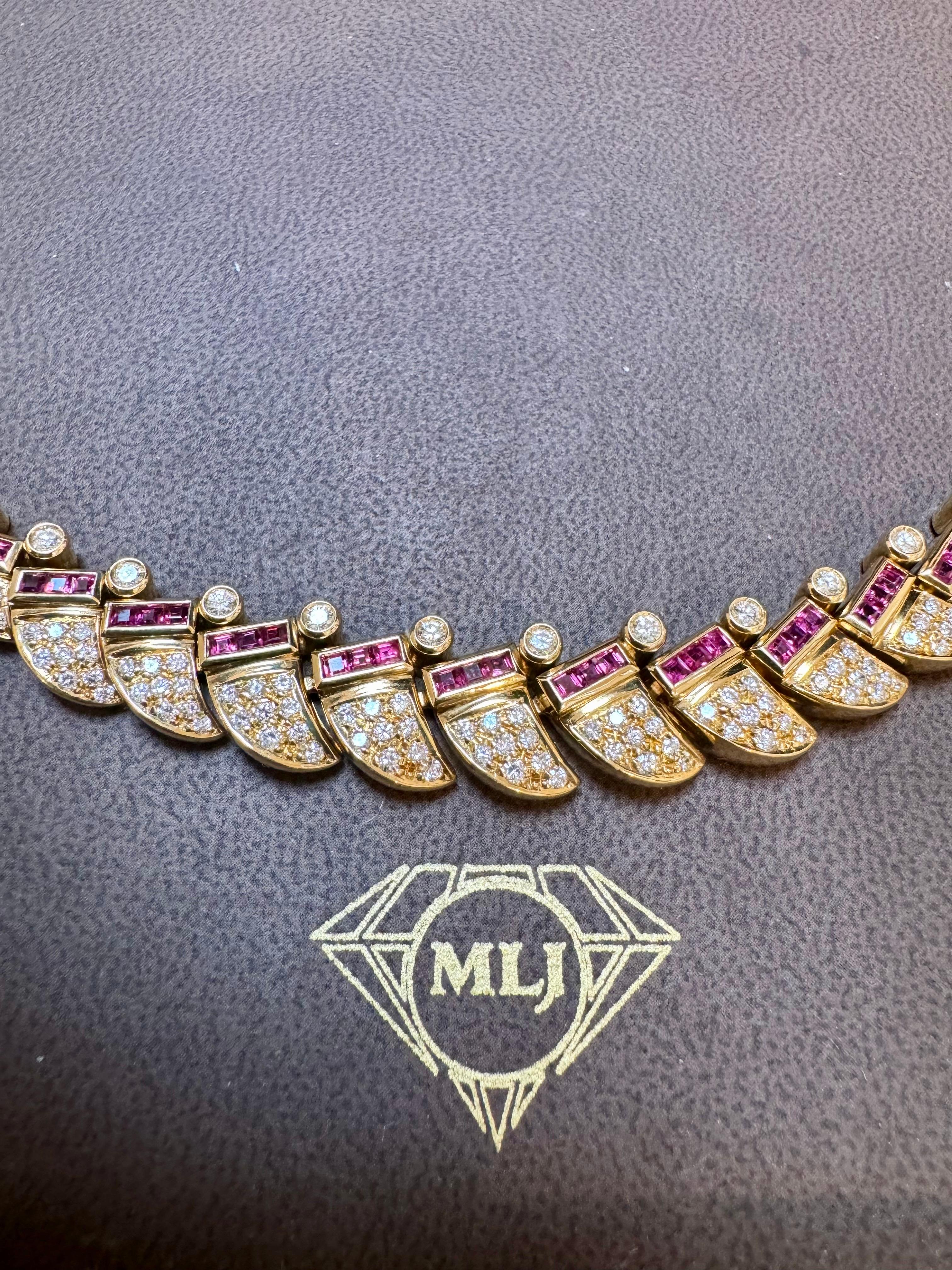 De las mujeres Collar de Rubí Natural de 3 Ct y Diamantes de 4 Ct Oro Amarillo de 18 Kilates  75 Gramos, 18 Inc en venta