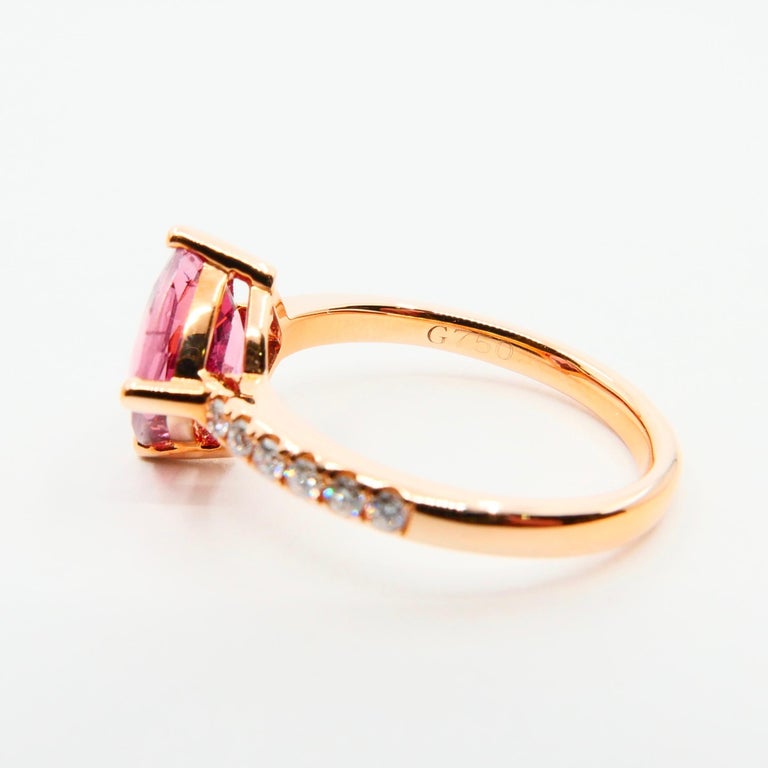Natural 3.00 Carat Peach Pink Spinel and Diamond Cocktail Ring, 18K Rose Gold For Sale 6