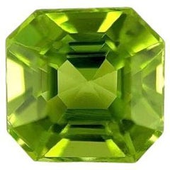 Péridot carré octogonal vert vif naturel de 3,00 carats, pierre précieuse taille Asscher