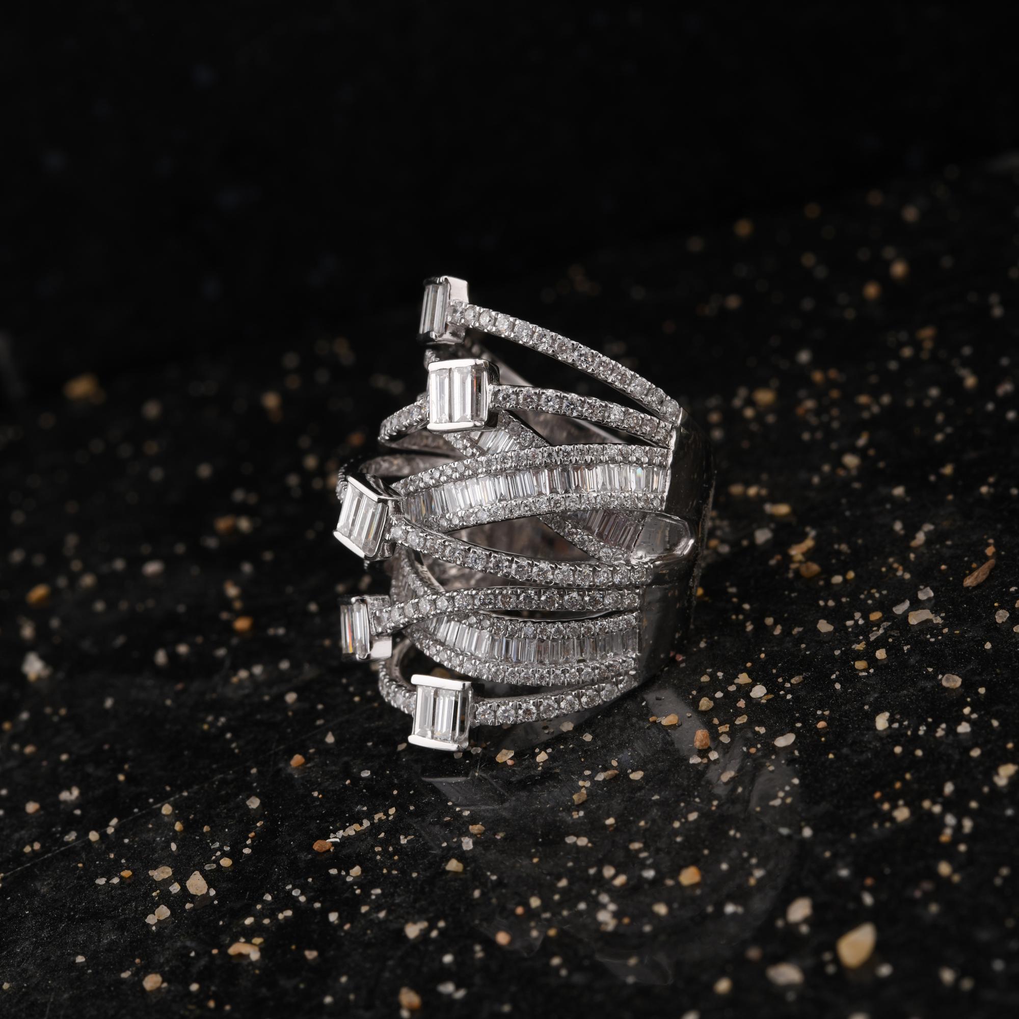 Modern Natural 3.01 Carat SI/HI Baguette Brilliant Cut Diamond Ring 14 Karat White Gold For Sale