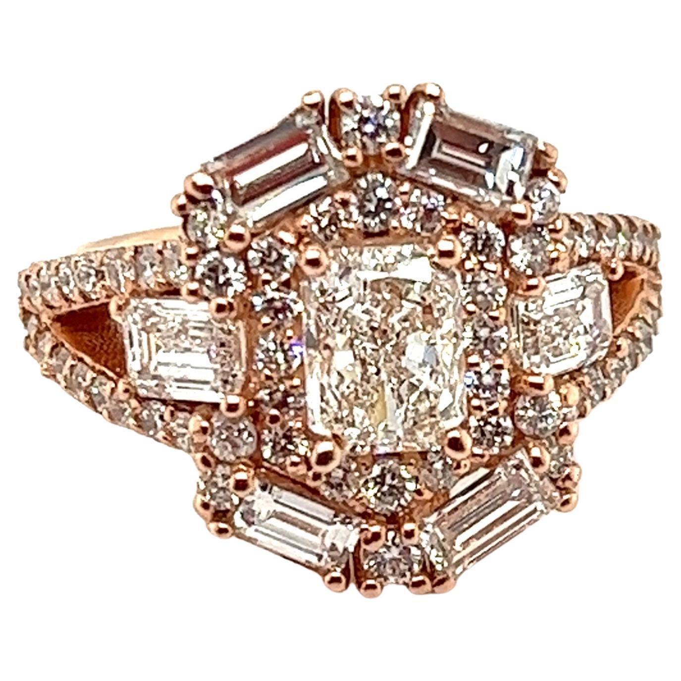 Natural 3.15 Carat Diamond Geometric Rose Gold Ring, 14K Rose Gold For Sale