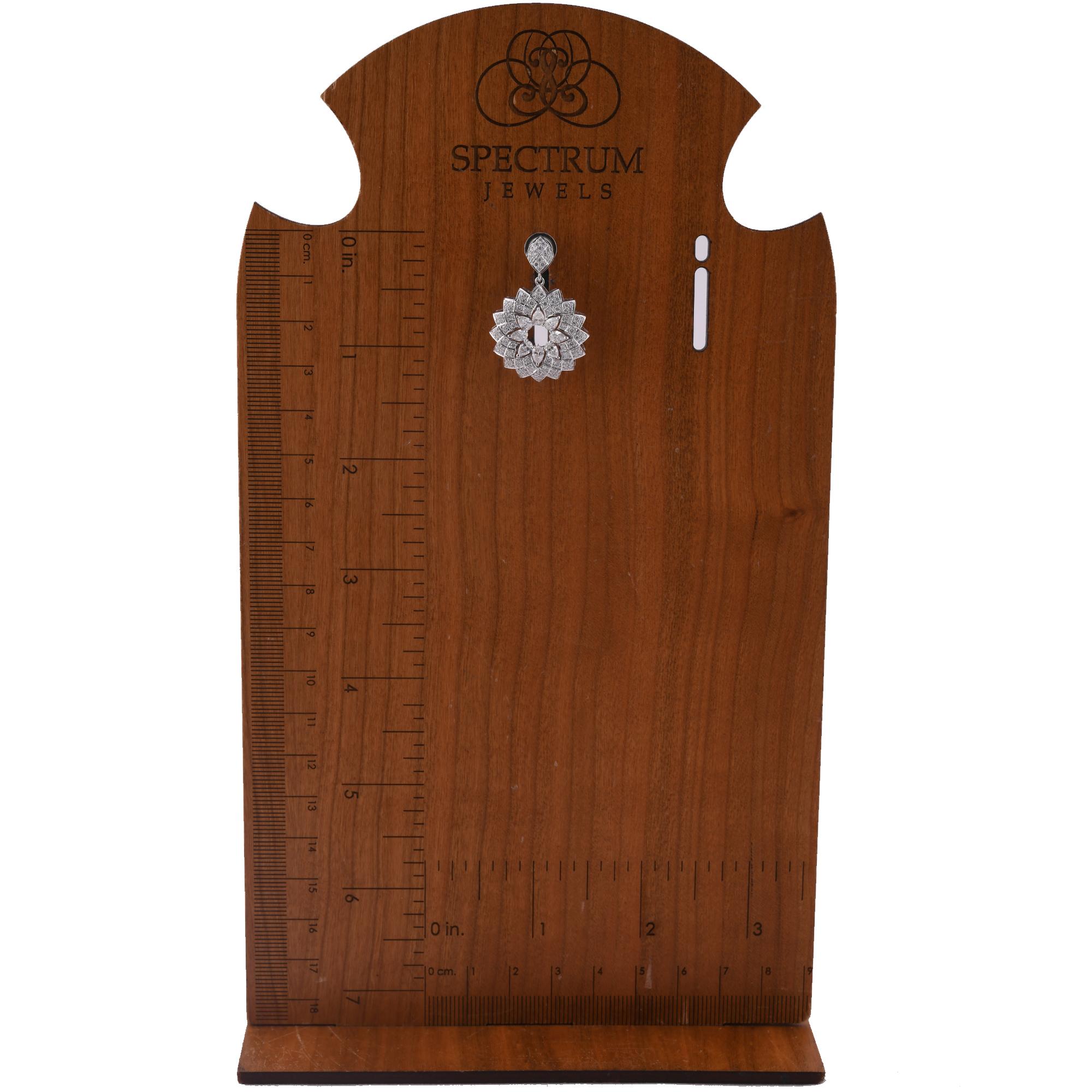 Natürliche 3,16 Karat SI/H Diamant Starburst Ohrringe 18 Karat Weißgold im Angebot 2