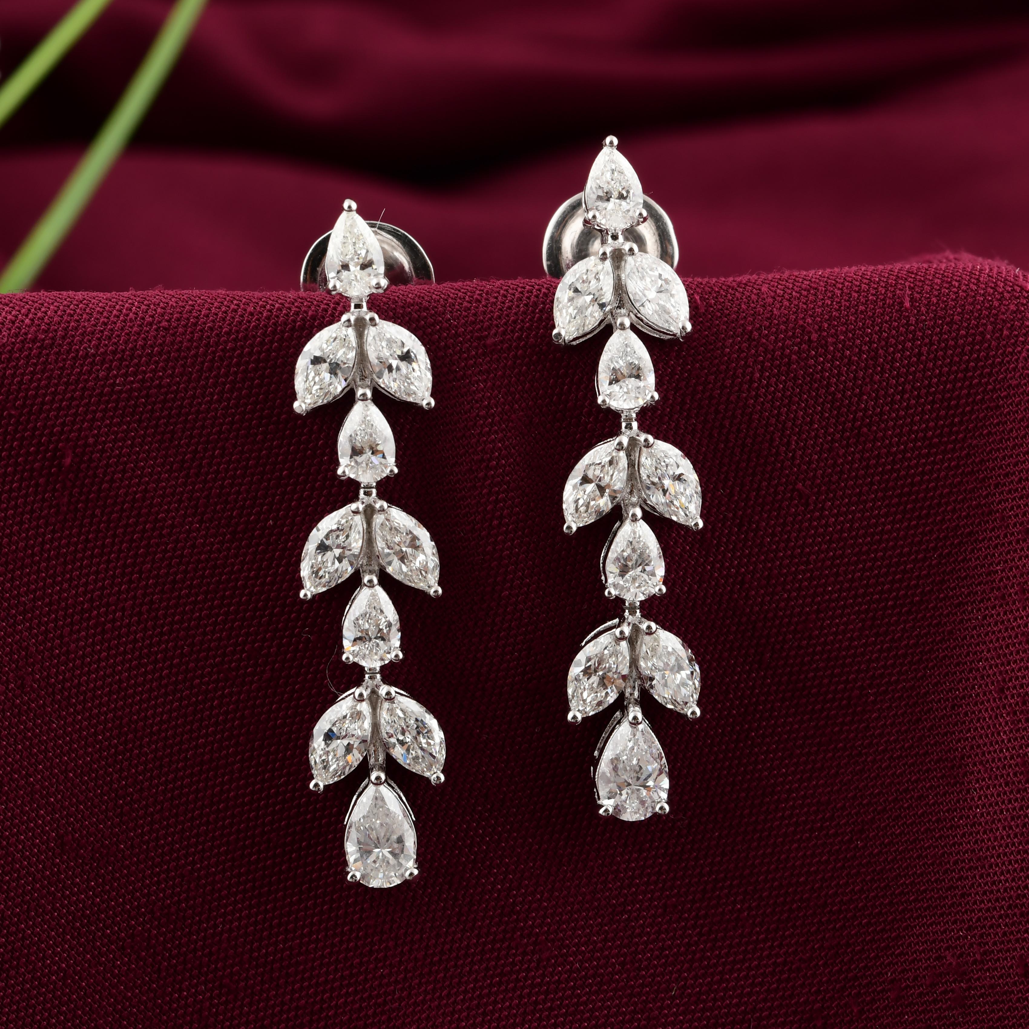 Nature 3.2 Carat SI/H Marquise Pear Diamond Dangle Earrings 18 Karat White Gold Pour femmes en vente