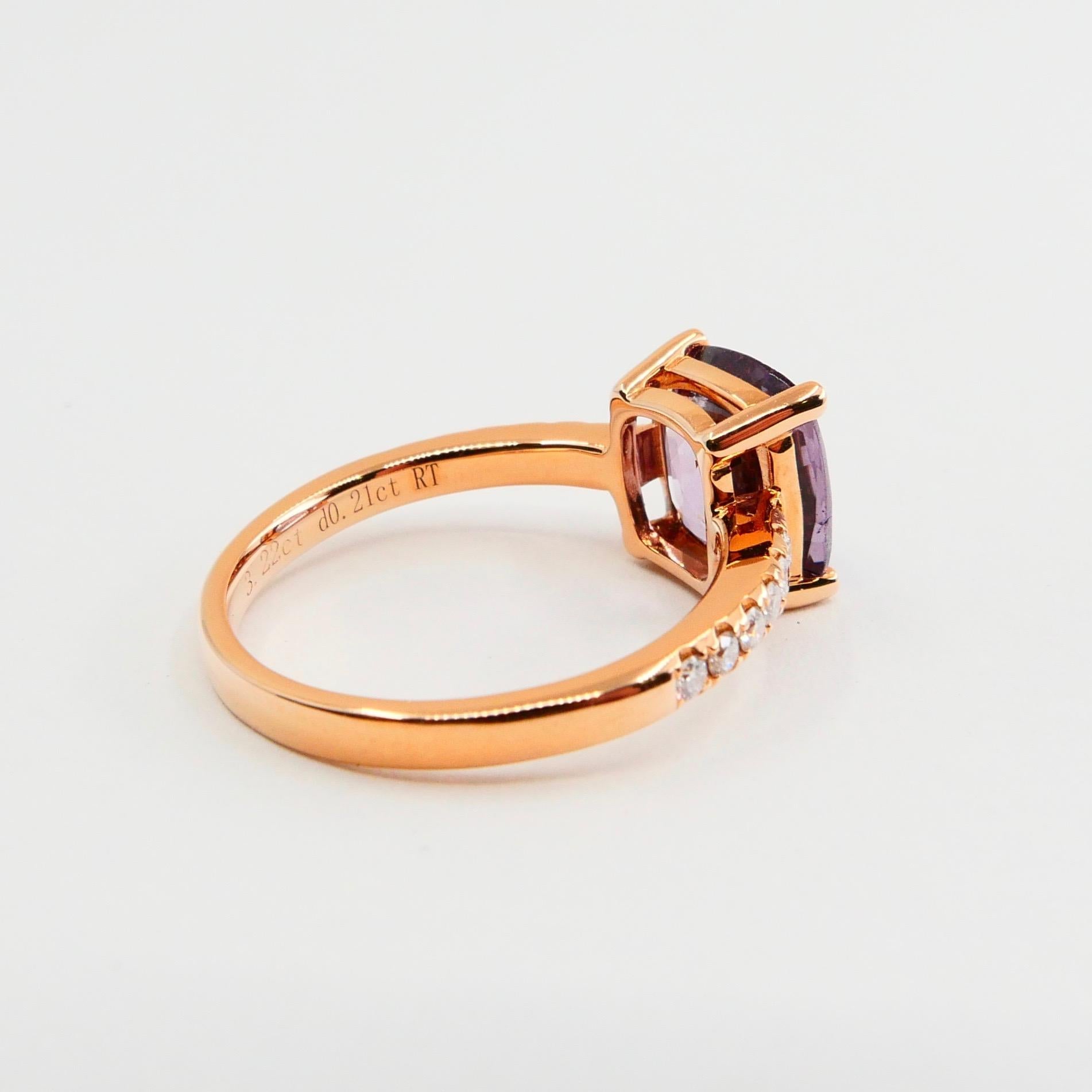 Natural 3.22 Carat Purple Spinel and Diamond Ring Set in 18 Karat Rose Gold For Sale 2