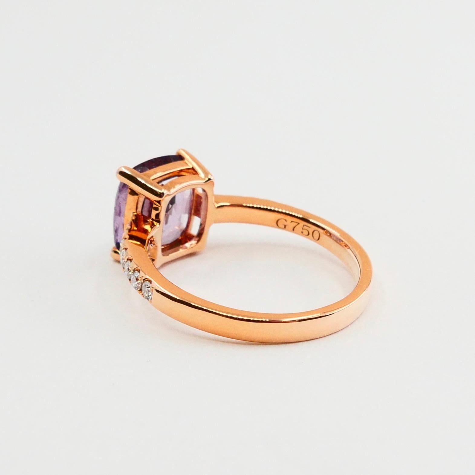 Women's Natural 3.22 Carat Purple Spinel and Diamond Ring Set in 18 Karat Rose Gold For Sale