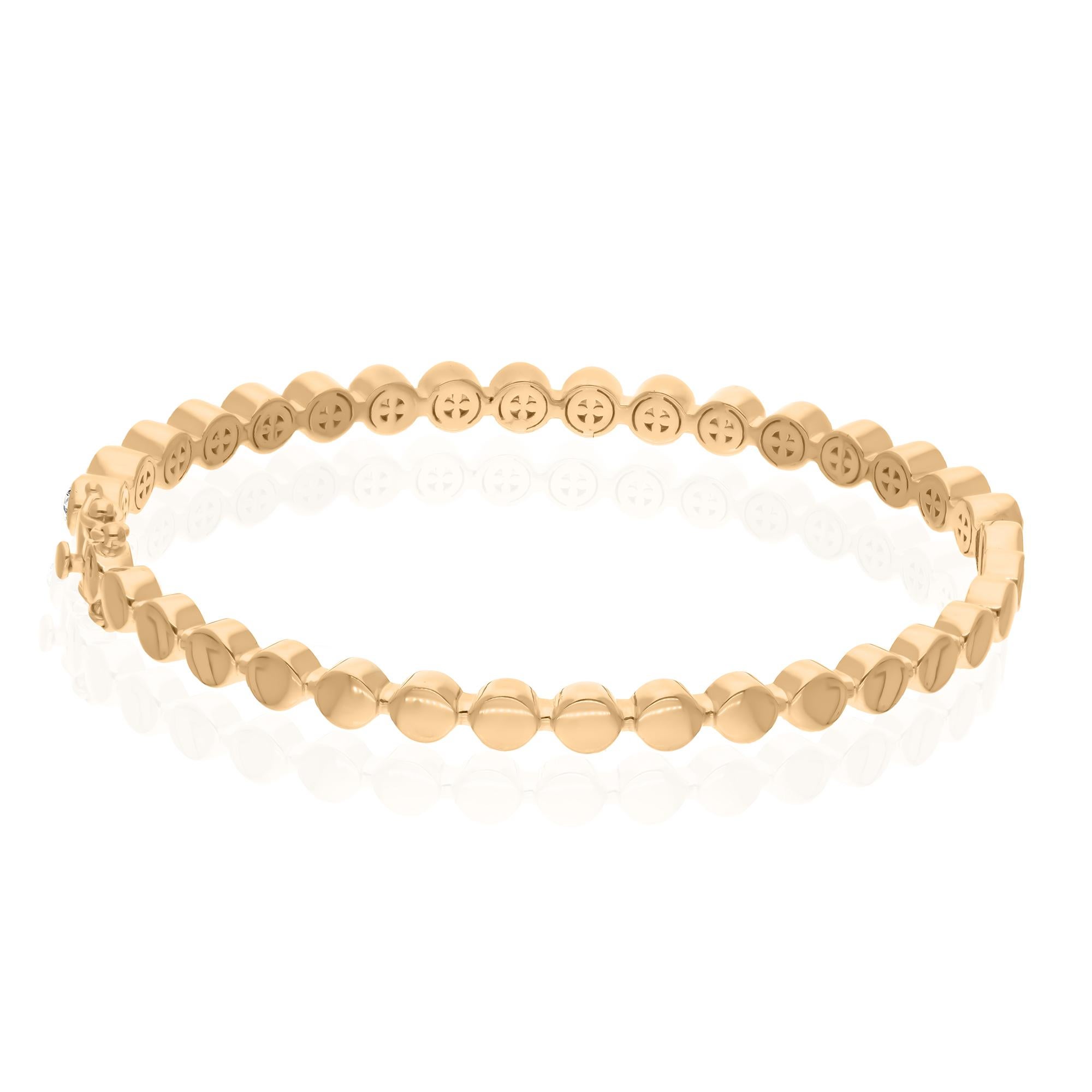 Cast from 18-karat gold, these exquisite bangle is handset with 3.27 carats of sparkling diamonds.

FOLLOW SPECTRUM JEWELS storefront to view the latest collection & exclusive pieces. Spectrum Jewels is proudly rated as a Top Seller on 1stdibs with