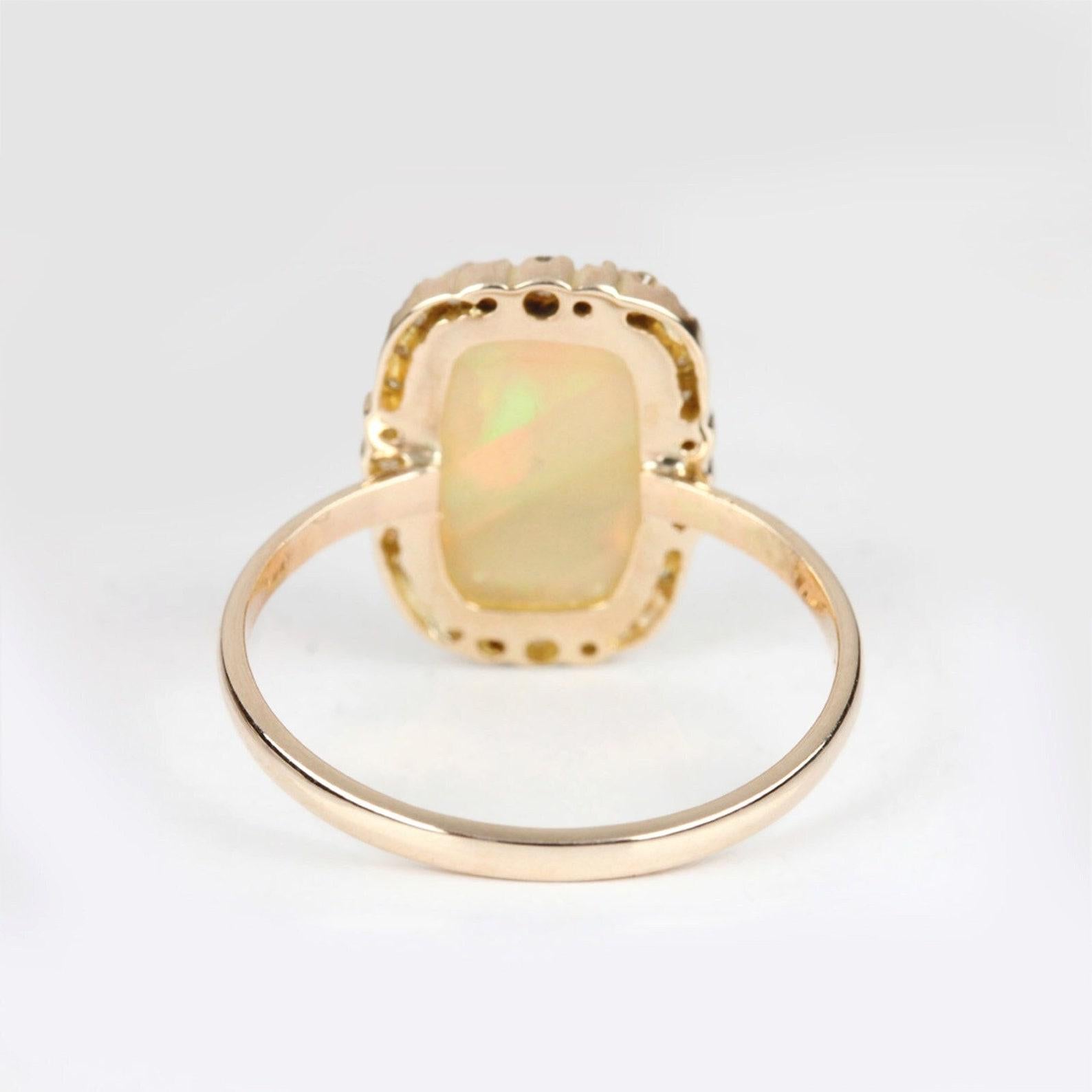 Women's or Men's Natural 3.27 Ct Ethiopian Opal Pave Diamond Cocktail Ring Solid 14k Gold Ring. For Sale