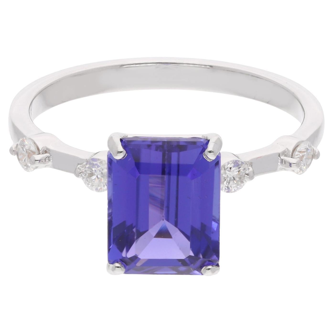 Natürlicher 3,29 Karat Tansanit Ehering mit 0,10 Karat Diamant aus 18 Karat Weißgold