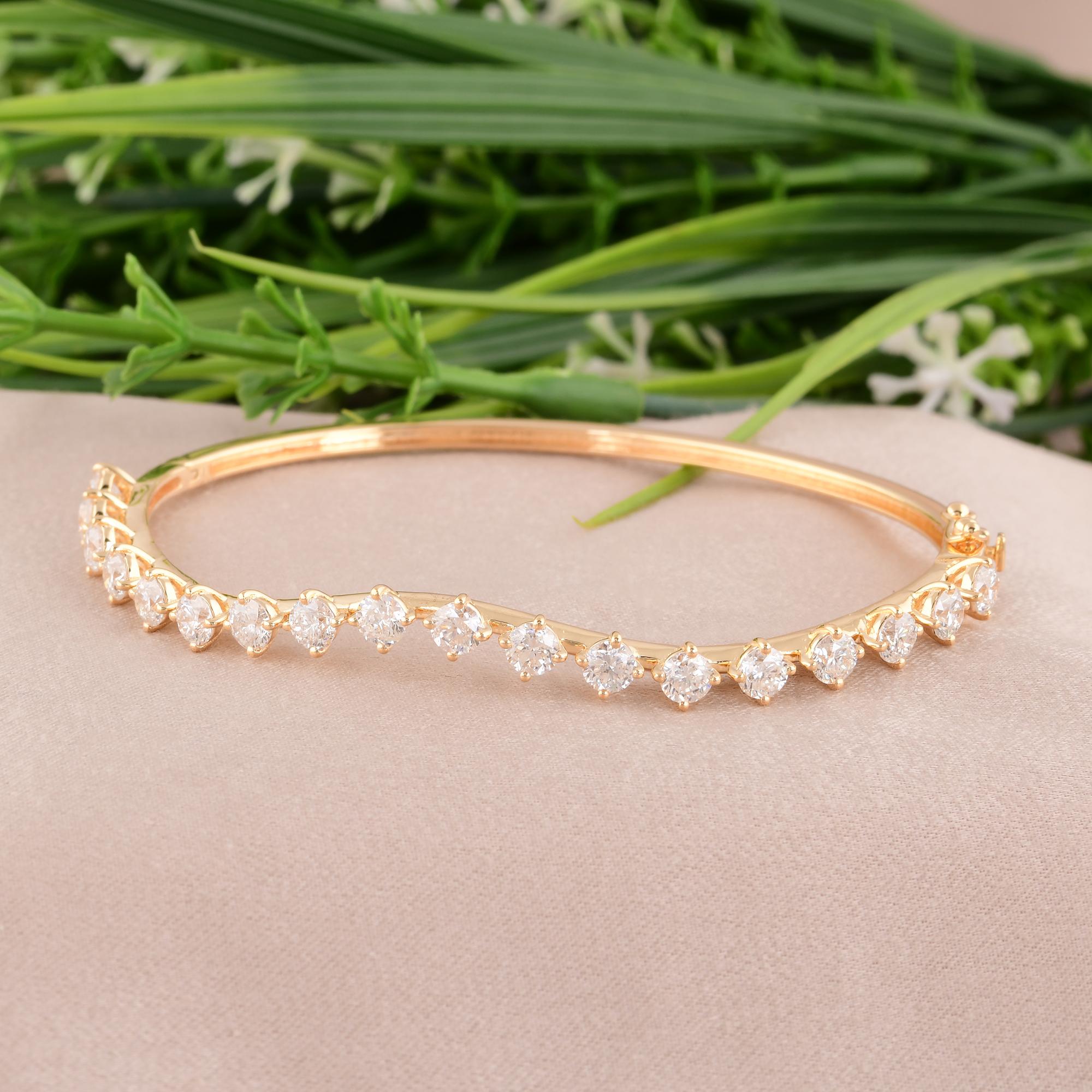 Natürlicher 3,4 Karat SI Reinheit HI Farbe Diamant 14 Karat Gelbgold Manschettenarmband Damen im Angebot