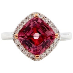 Natural 3.40 Carat Vivid Pink Spinel and Diamond Ring Set in 18 Karat White Gold