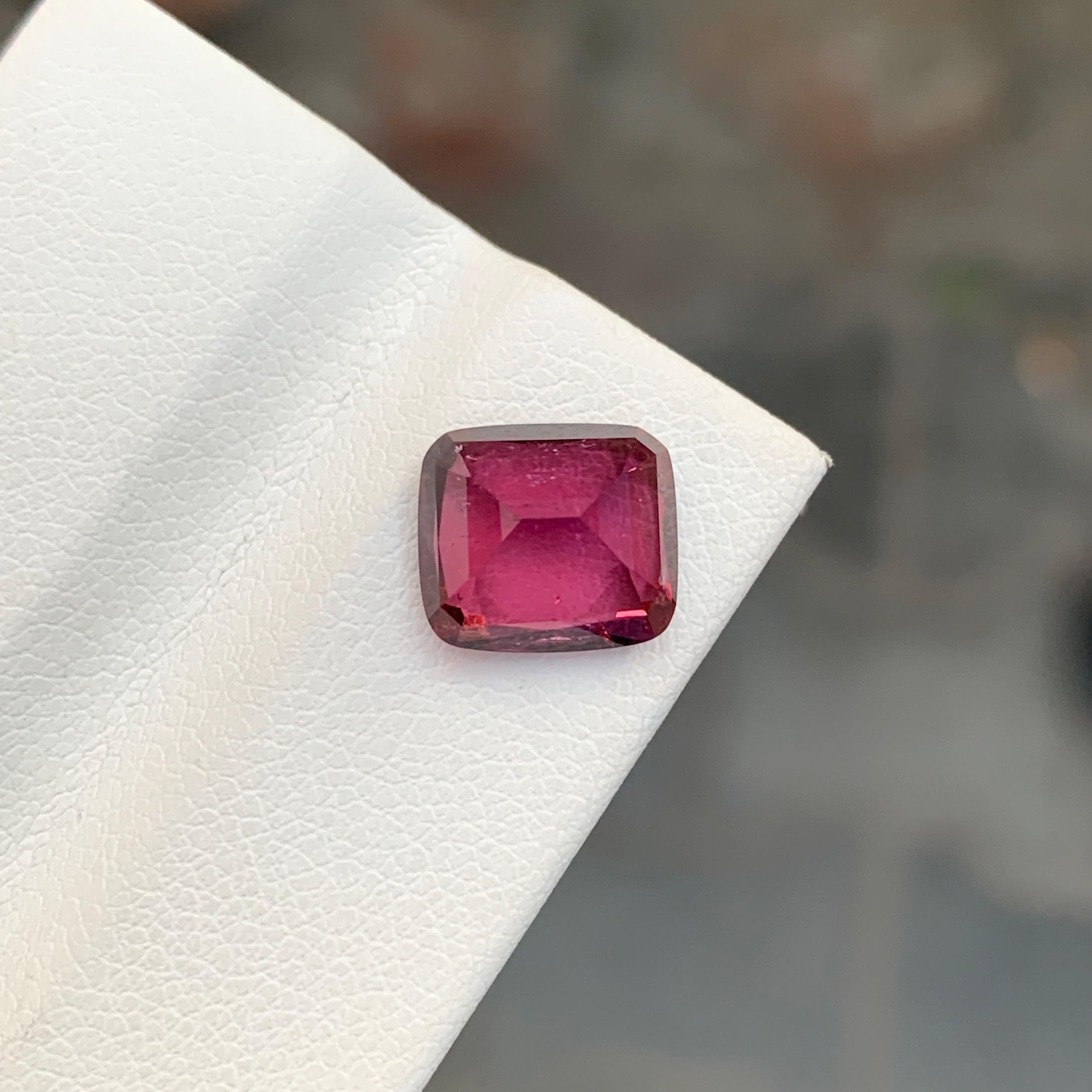 Natural 3.45 Carat Faceted Maroon Pink Tourmaline Cushion Shape Gem For Sale 6