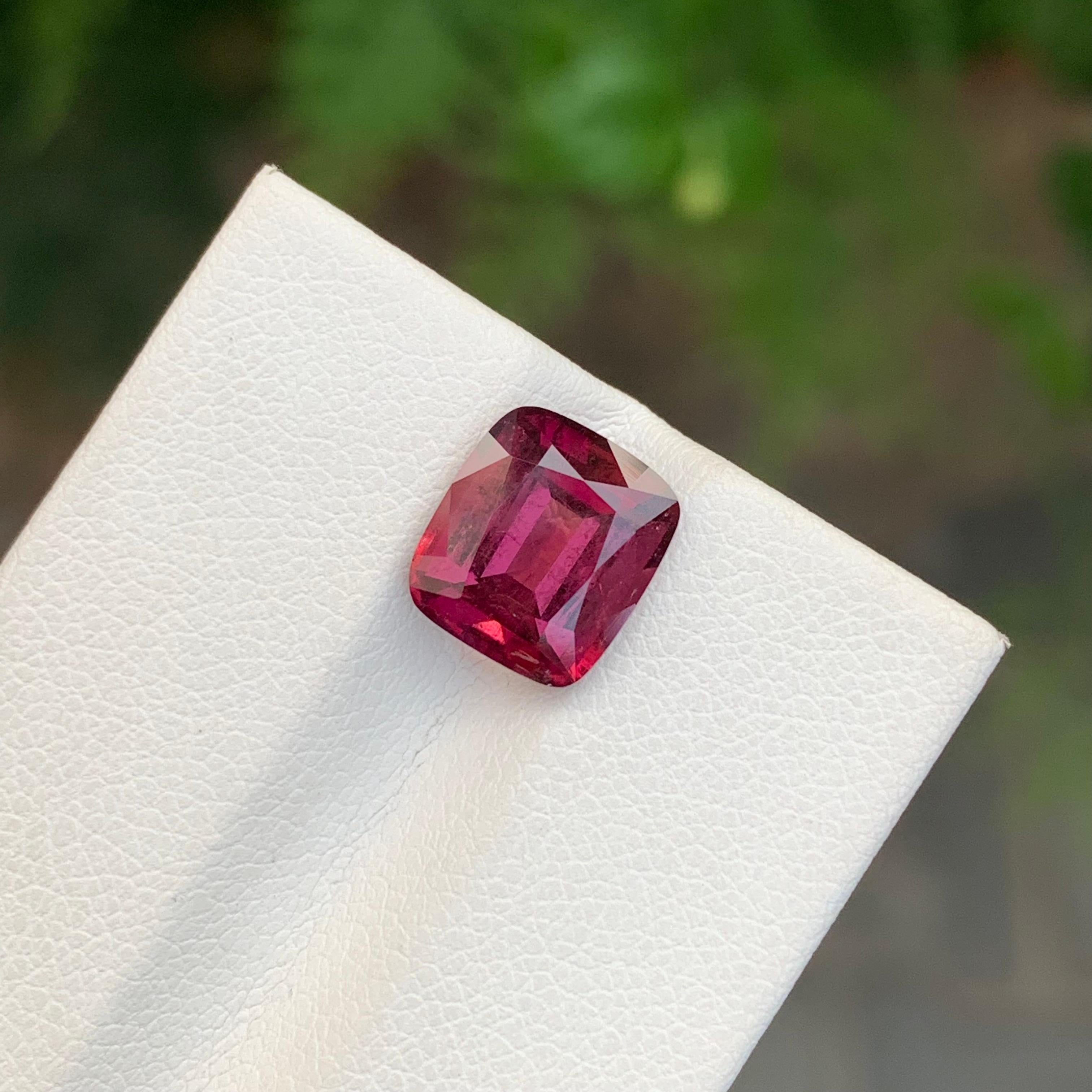 Women's or Men's Natural 3.45 Carat Faceted Maroon Pink Tourmaline Cushion Shape Gem For Sale