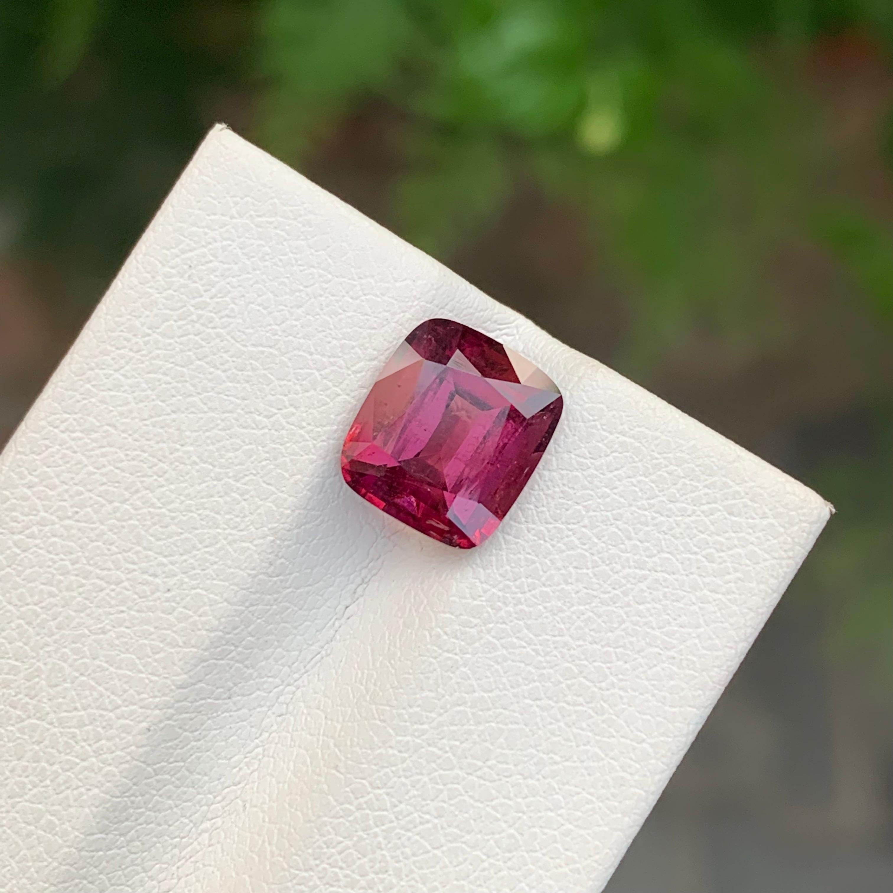 Natural 3.45 Carat Faceted Maroon Pink Tourmaline Cushion Shape Gem For Sale 1