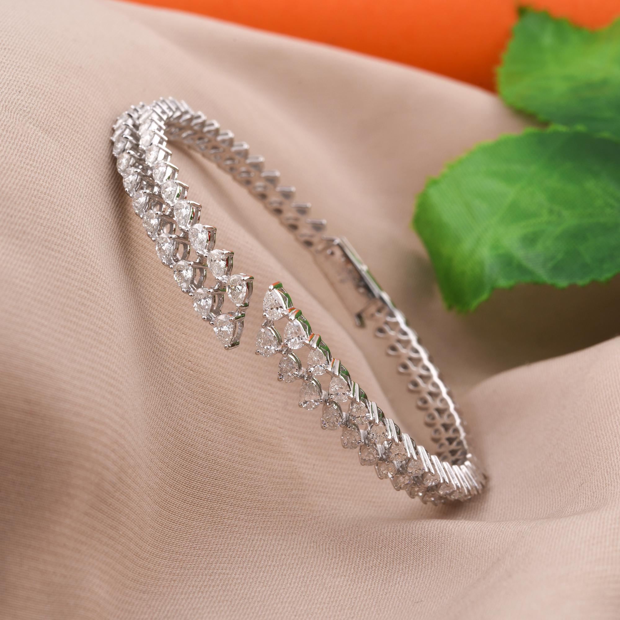 Natural 3.45 Carat Pear Diamond Cuff Bangle Bracelet 14 Karat White Gold Jewelry In New Condition For Sale In Diera, Dubai