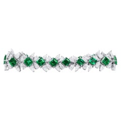 Natural 34.80 Ct TW Colombian Vivid Green Emerald & Diamond Bracelet, 18K Gold