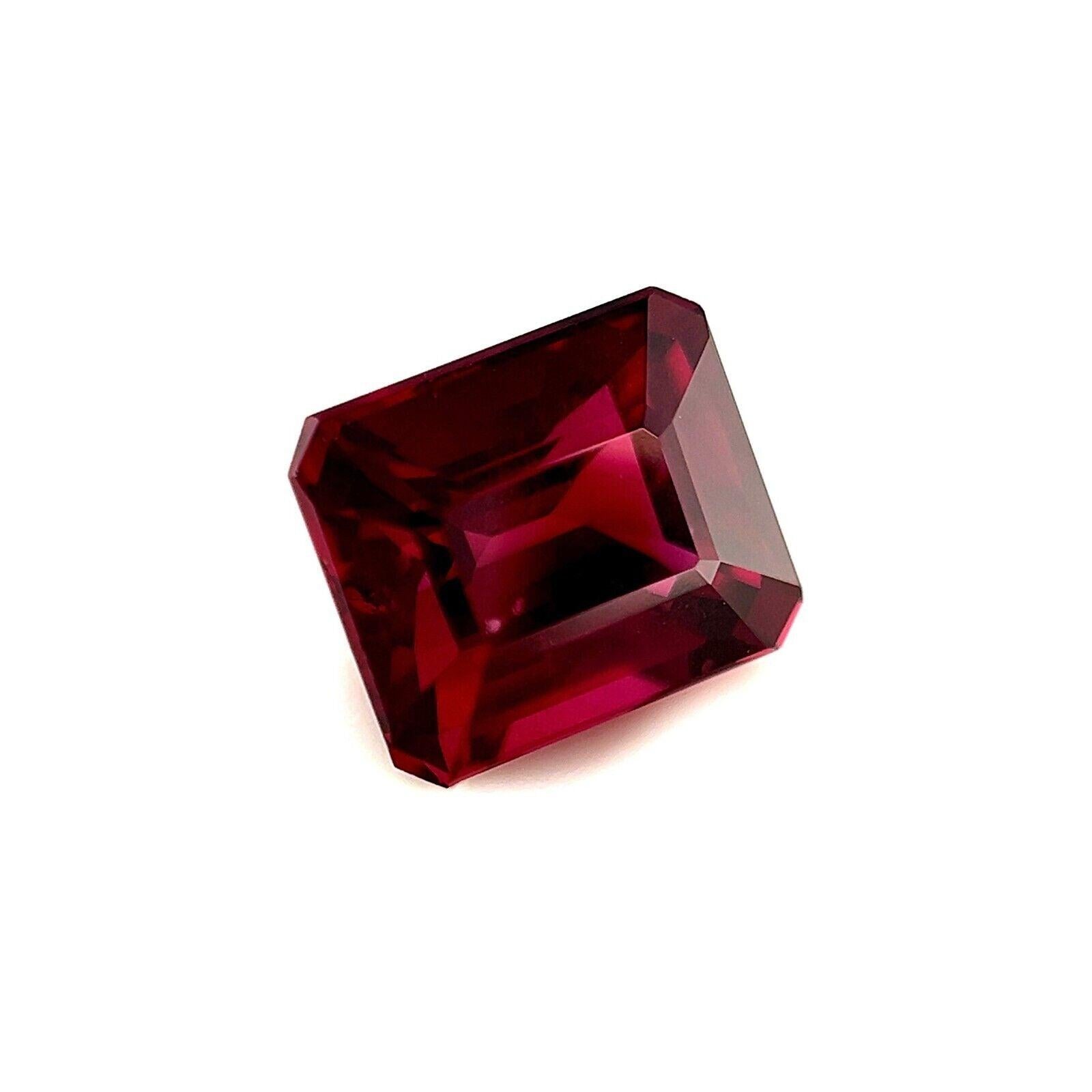 Natural 3.54ct Purplish Pink Garnet Octagon Cut Loose Gem Madagascar VS

Natural Rhodolite Loose Gemstone.
3.54 carat stone with a beautiful purplish pink colour and good clarity. Also has an excellent emerald octagonal cut with good proportions and