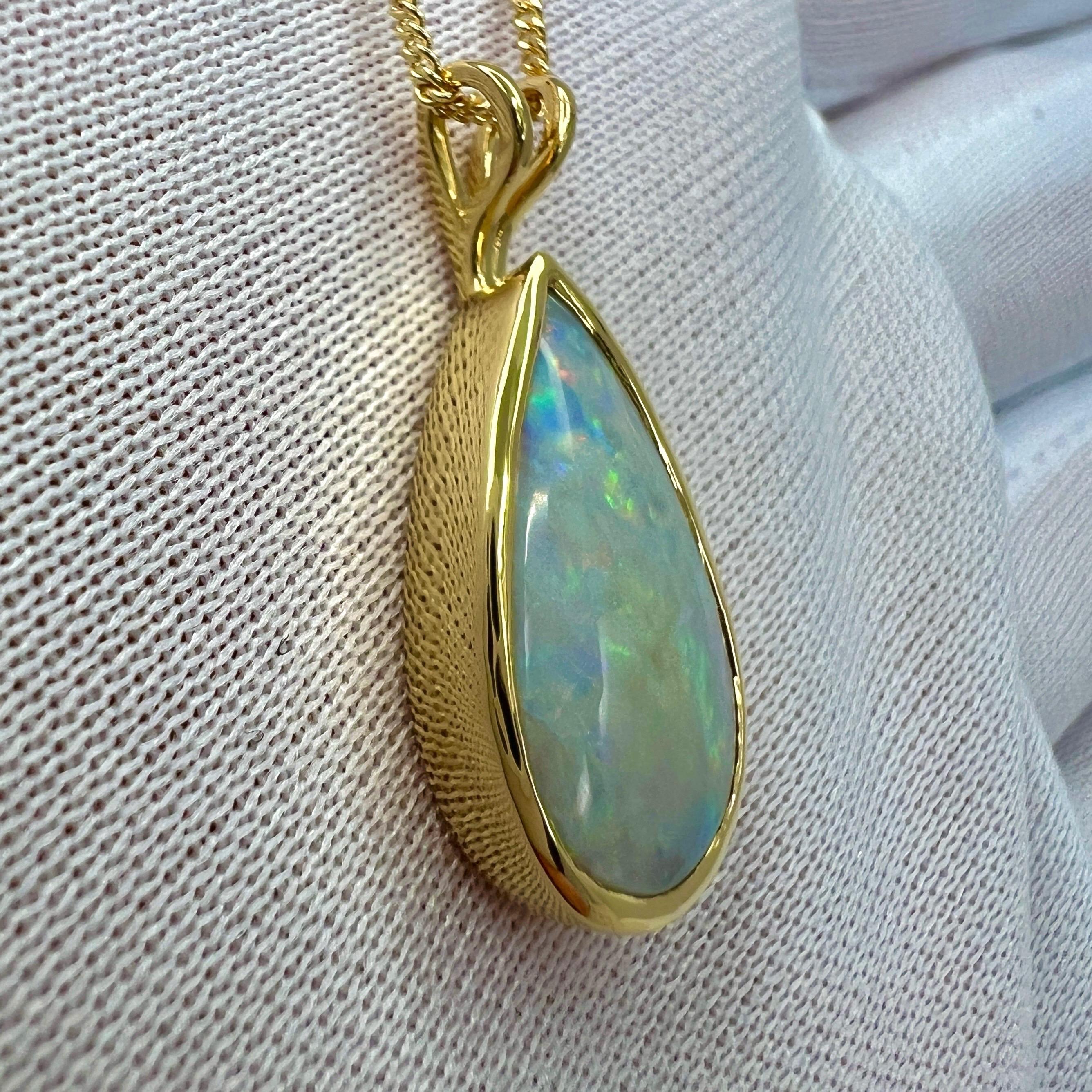 Women's or Men's Natural 3.55ct Australian Opal Pear Cabochon 18k Yellow Gold Pendant Necklace For Sale