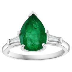 Designer 14K White Gold Pear Cut Emerald & Diamond Ring, 3.5ct