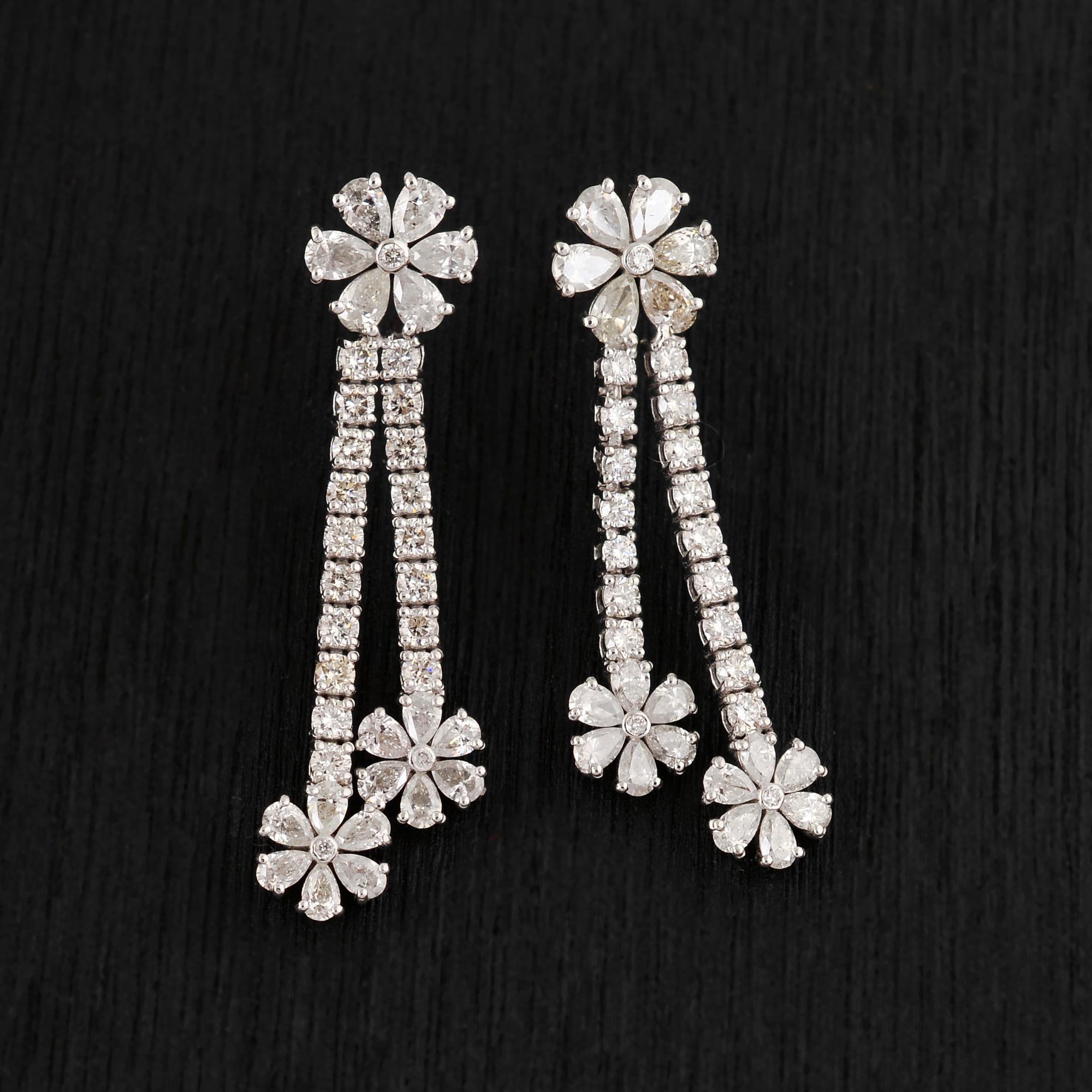 Modern Natural 3.6 Ct H/SI Diamond Dangle Earrings 18 Karat White Gold Handmade Jewelry For Sale
