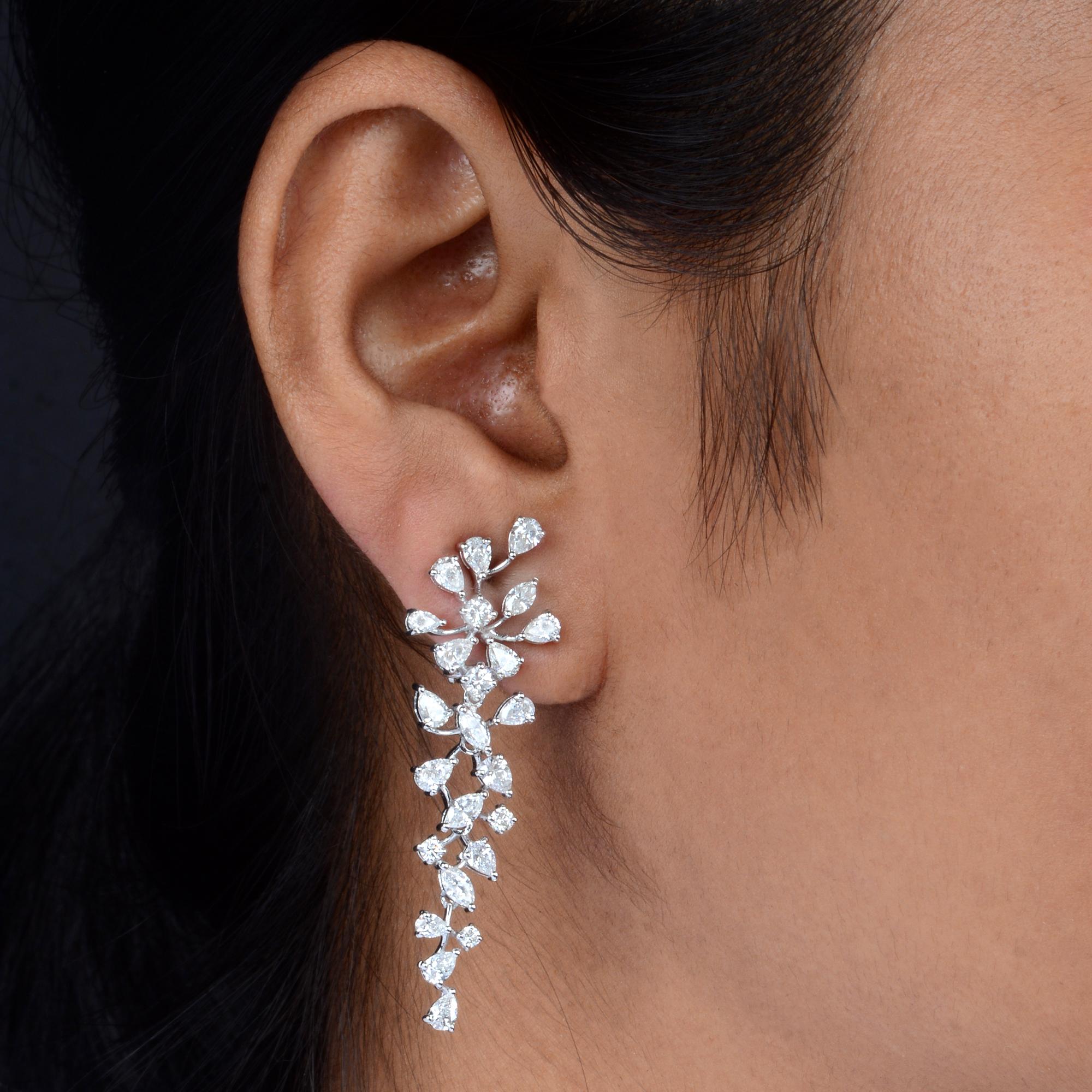 Moderne Pendants d'oreilles en or blanc 14 carats avec diamants de 3,6 carats taille brillants SI/H en vente