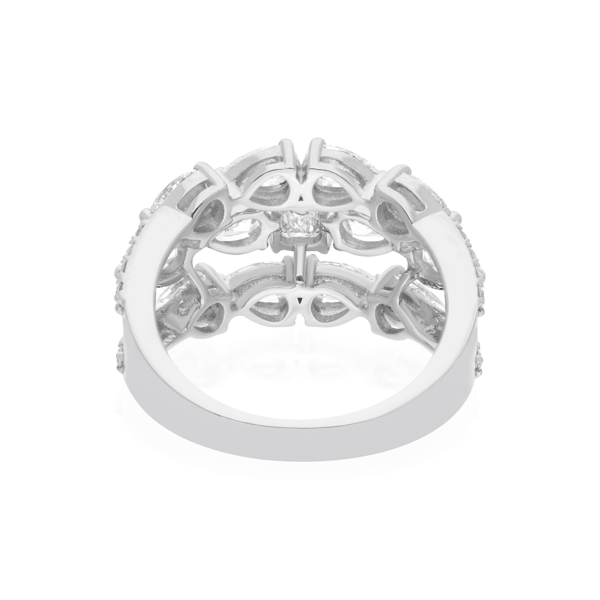 Modern Natural 3.65 Carat SI Clarity HI Color Multi Diamond Ring 14 Karat White Gold For Sale