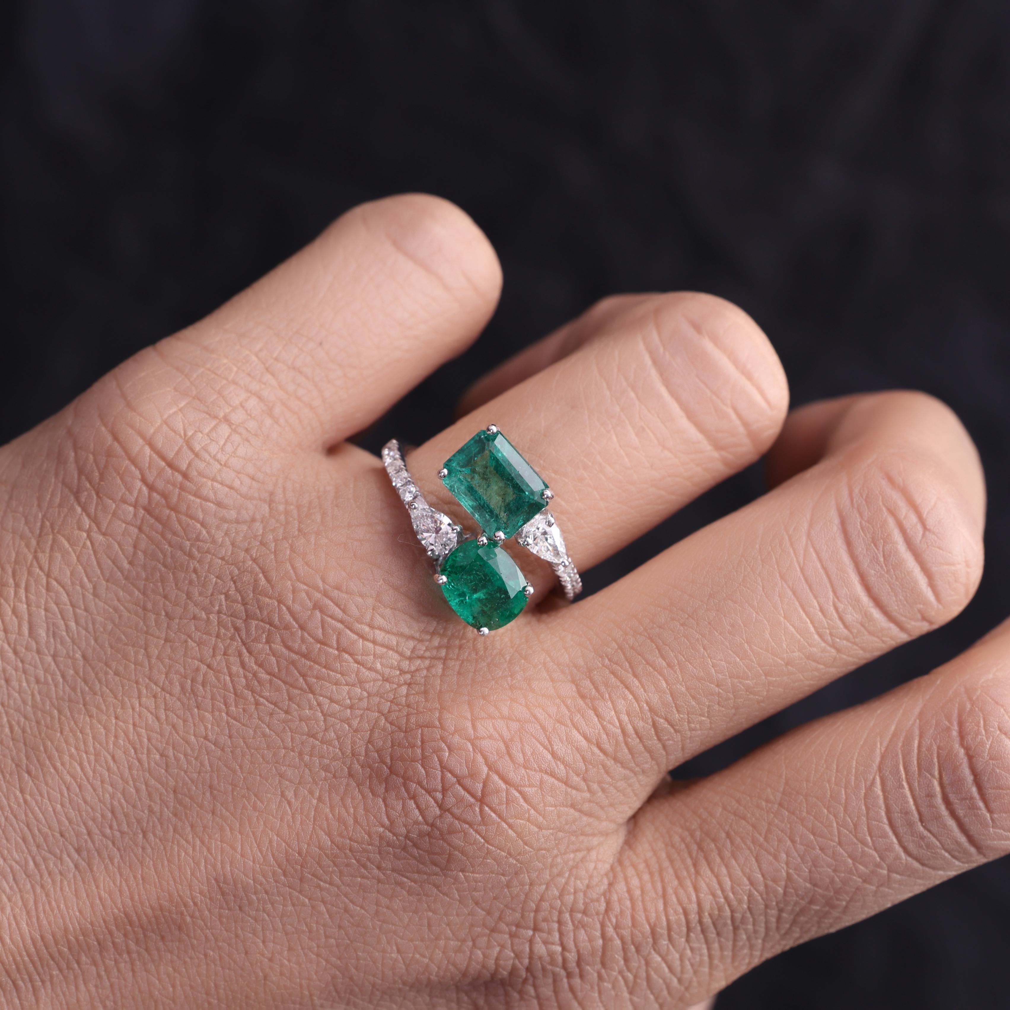 En venta: Esmeralda natural Diamante Bypass Anillo Envolvente Oro Blanco 18k Macizo Joyería Fina  2