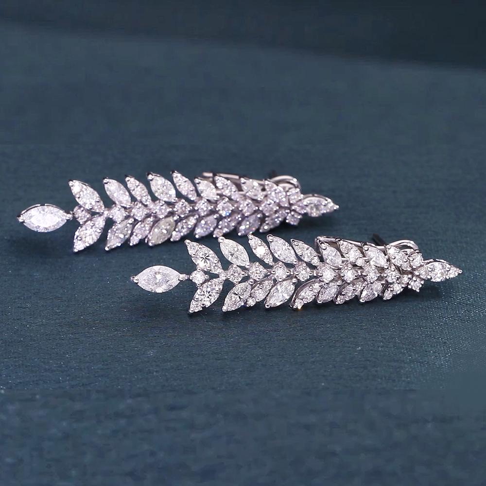 Round Cut Natural 3.75 Carat Diamond Dangle Earrings 18 Karat White Gold Handmade Jewelry For Sale