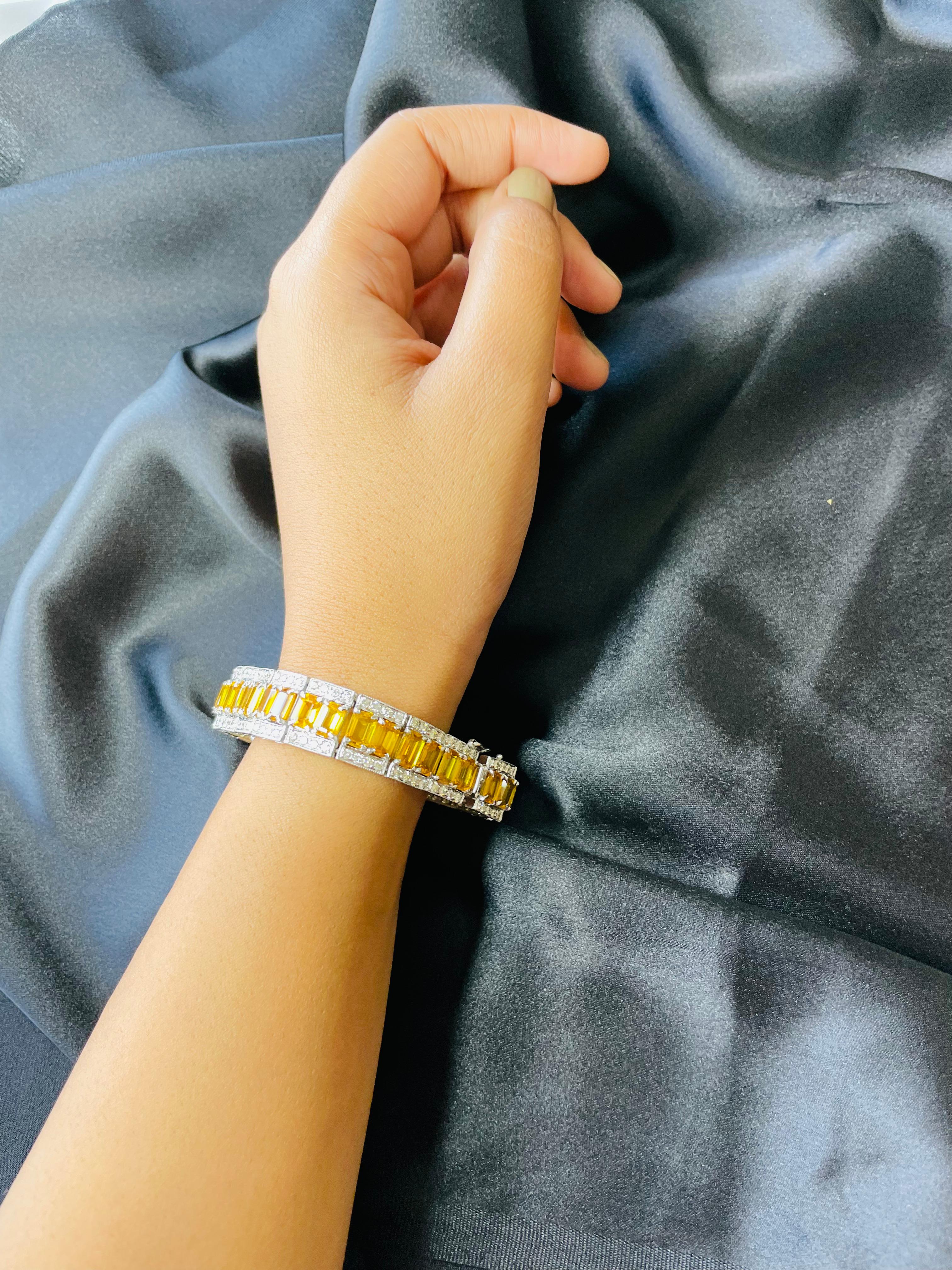 Women's Natural 37.87 Ct Yellow Sapphire 5.34 Ct Diamond Bracelet 18kt Solid White Gold For Sale