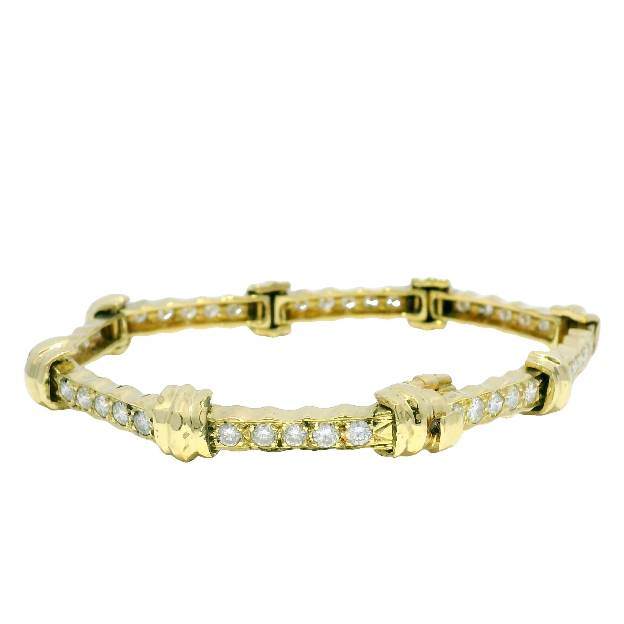 Bracelet à maillons nervurés en or 18 carats avec diamants naturels de 4,0 carats Excellent état - En vente à Boca Raton, FL