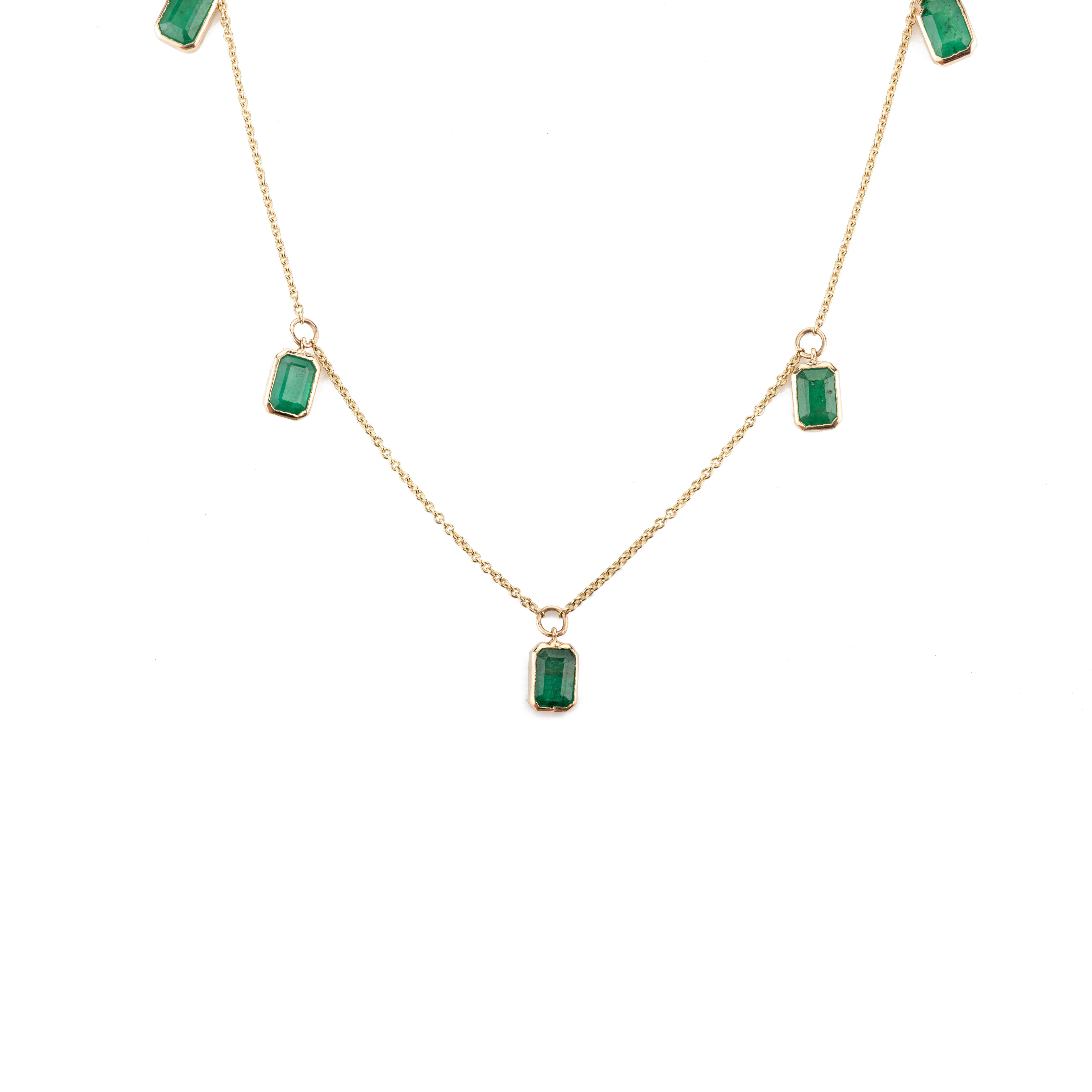 Art déco Collier de chaîne en or jaune 14k avec émeraude octogonale naturelle de 4,06 carats en vente
