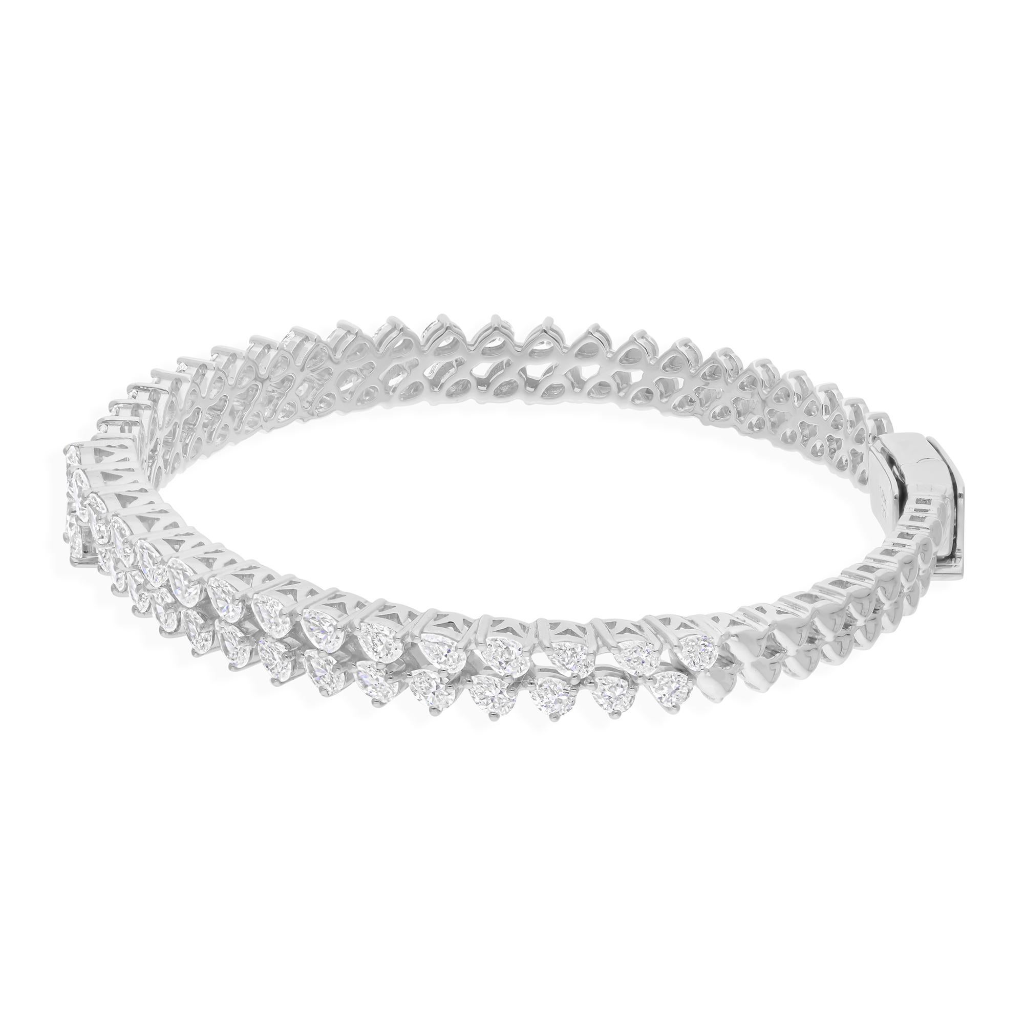 Bracciale a bracciale con diamanti naturali a pera da 4,08 carati SI/H Oro bianco 14 carati In condizioni Nuovo in vendita a Diera, Dubai