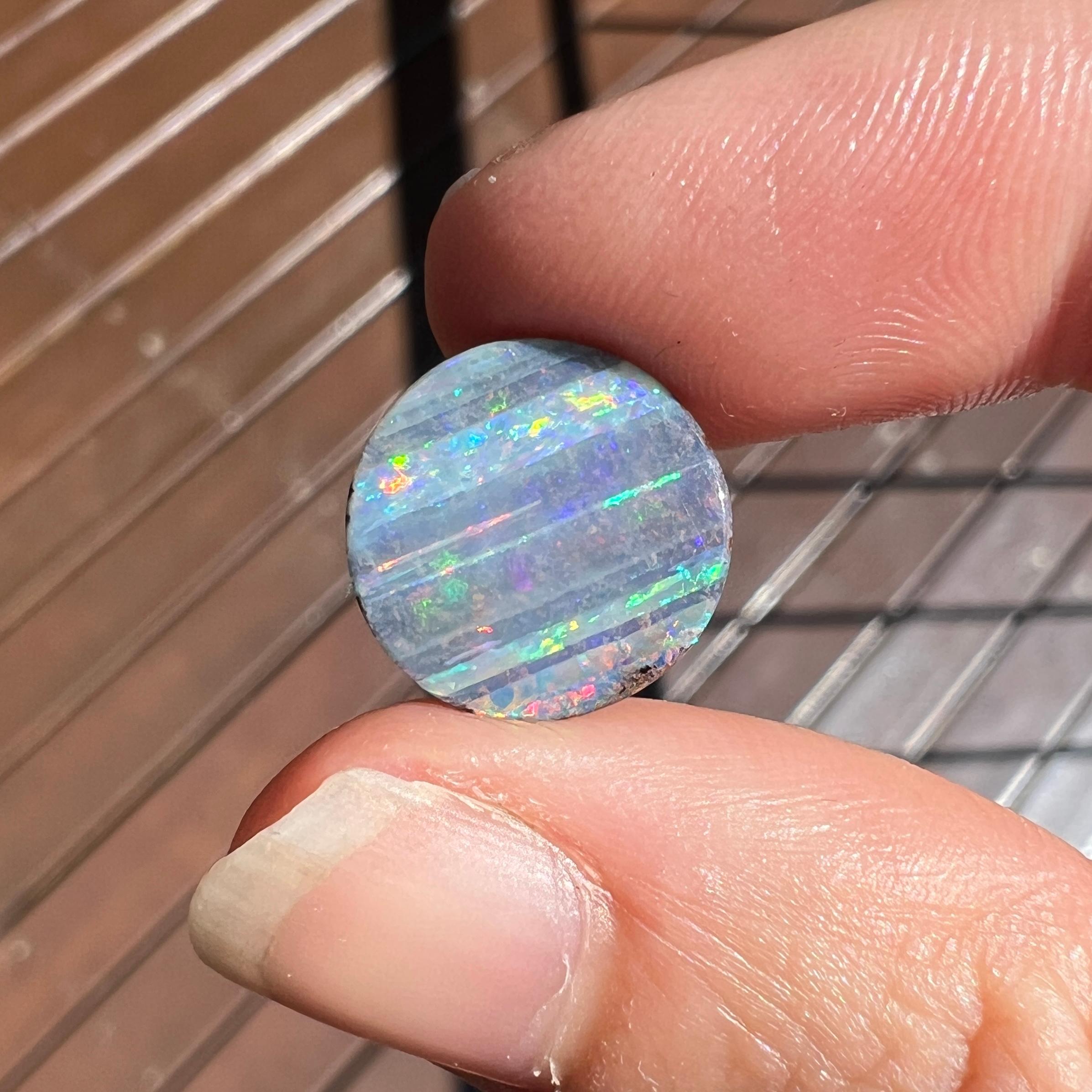 Cabochon Natural 4.28 Ct Australian stripy circle boulder opal mined by Sue Cooper For Sale