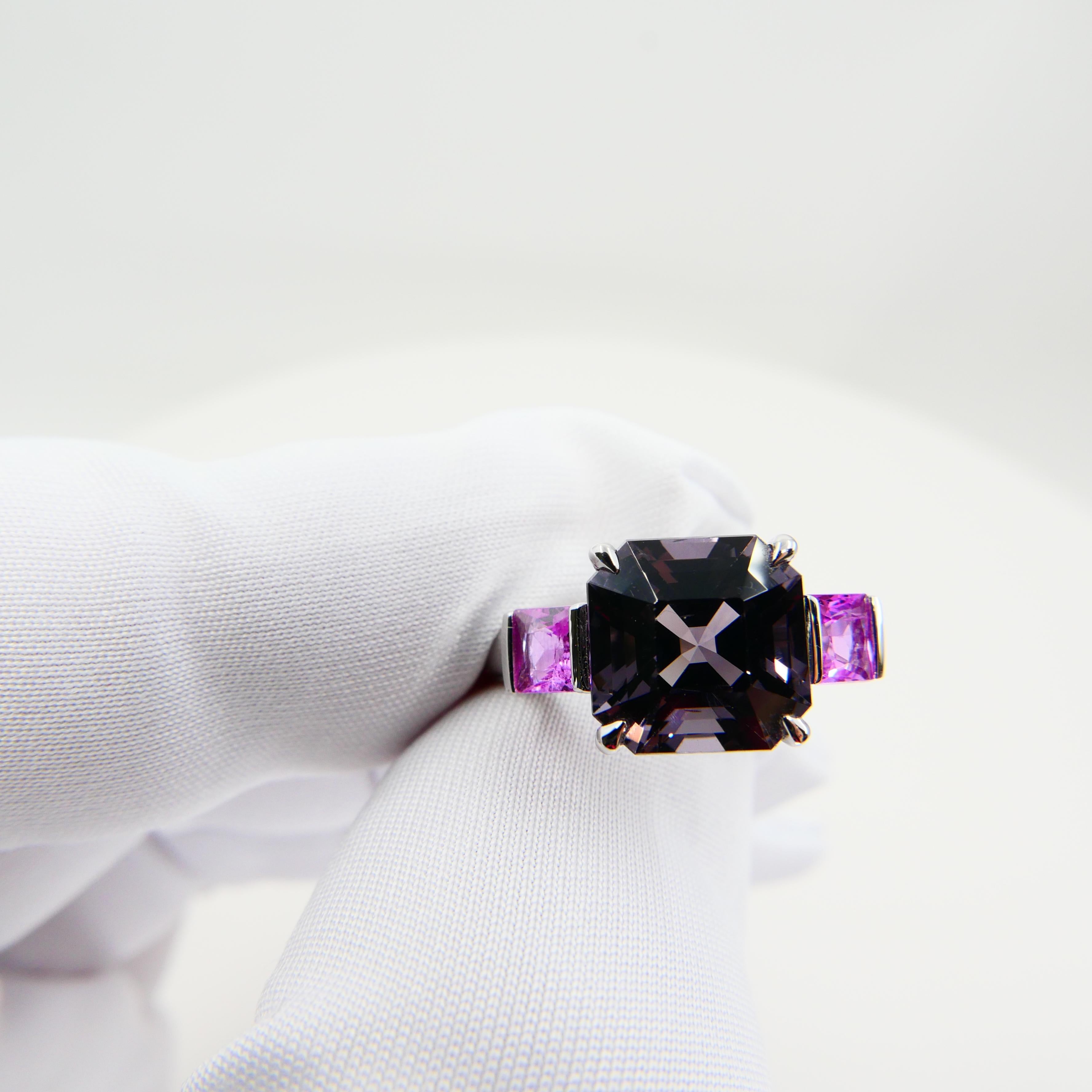 Taille Asscher Bague cocktail à 3 pierres en spinelle violette taille Asscher et saphir rose de 4,28 carats de couleur naturelle en vente