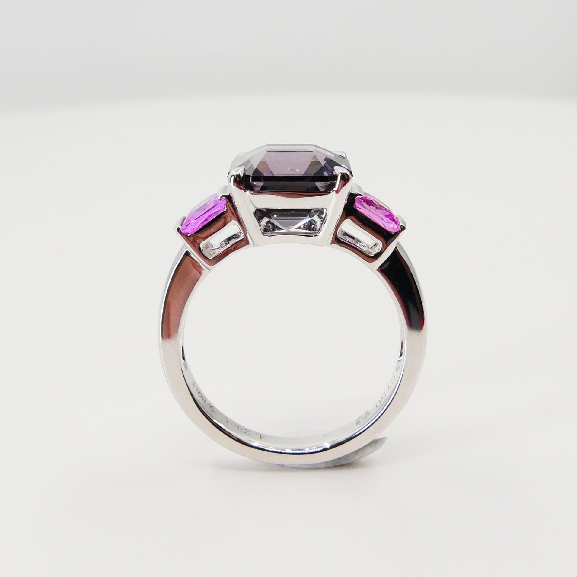 Bague cocktail à 3 pierres en spinelle violette taille Asscher et saphir rose de 4,28 carats de couleur naturelle en vente 2