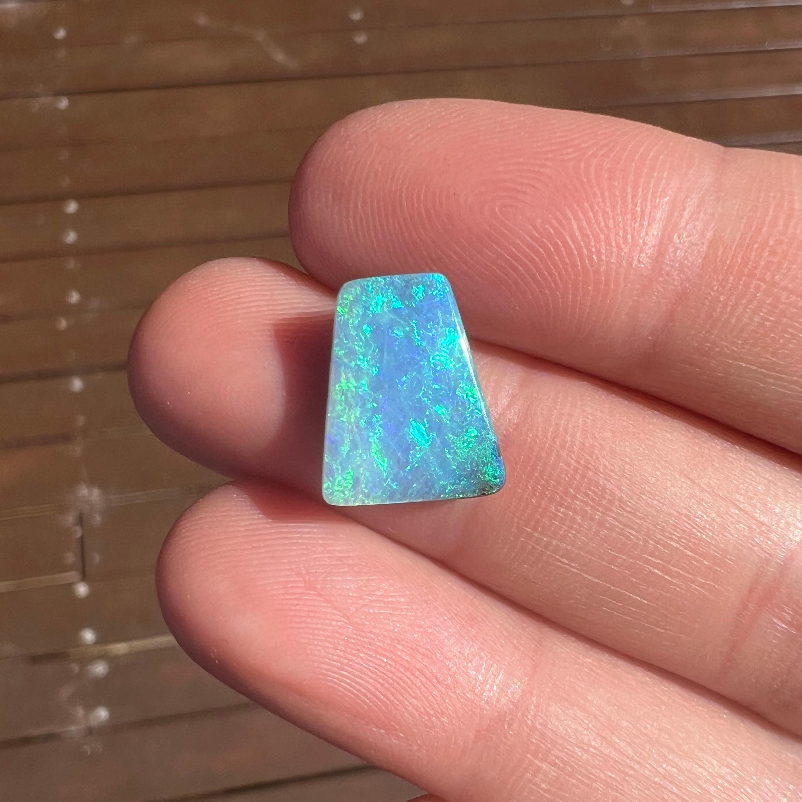 Natural 4.37 Ct Australian ocean-coloured boulder opal mined by Sue Cooper For Sale 1
