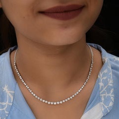 Collar de diamantes naturales talla brillante redonda SI/H de 4,47 quilates y 14 quilates de oro blanco