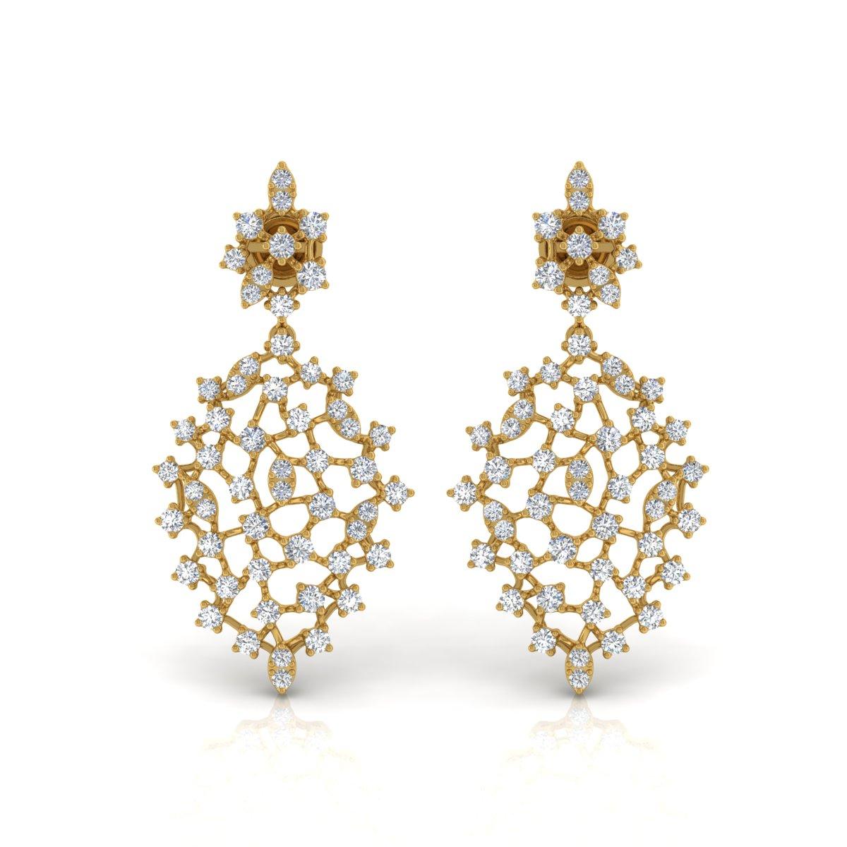 Taille ronde Boucles d'oreilles en or jaune 14 carats : Nature 4.5 Carat SI/H Round Brilliant Cut Diamond en vente
