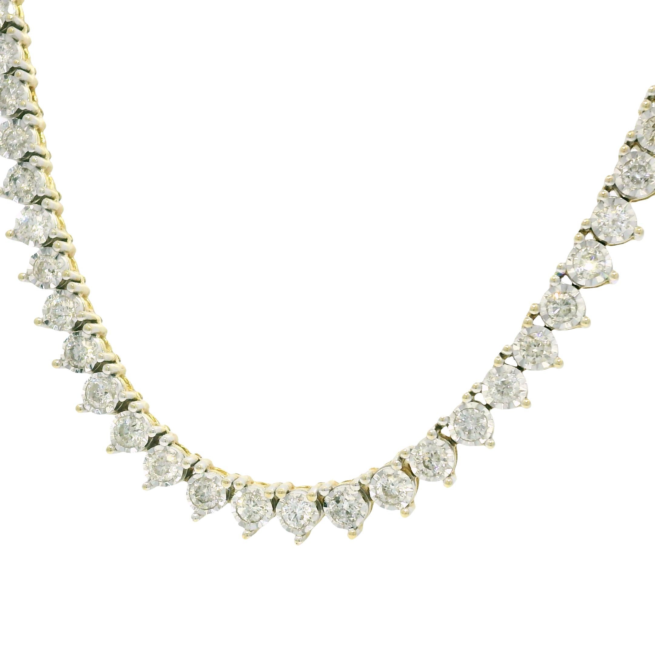 Natural 4.50 Carat Diamond Illusion 3-Prong 10-Karat Tennis Necklace En Stock Moderno en venta