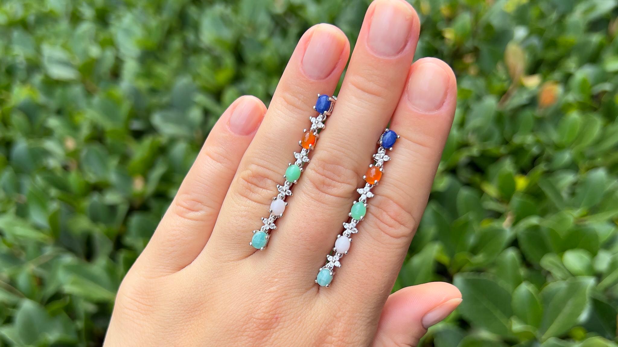 Natural 4.50 Carats Multicolor Gemstone Dangle Earrings In Excellent Condition For Sale In Aliso Viejo, CA