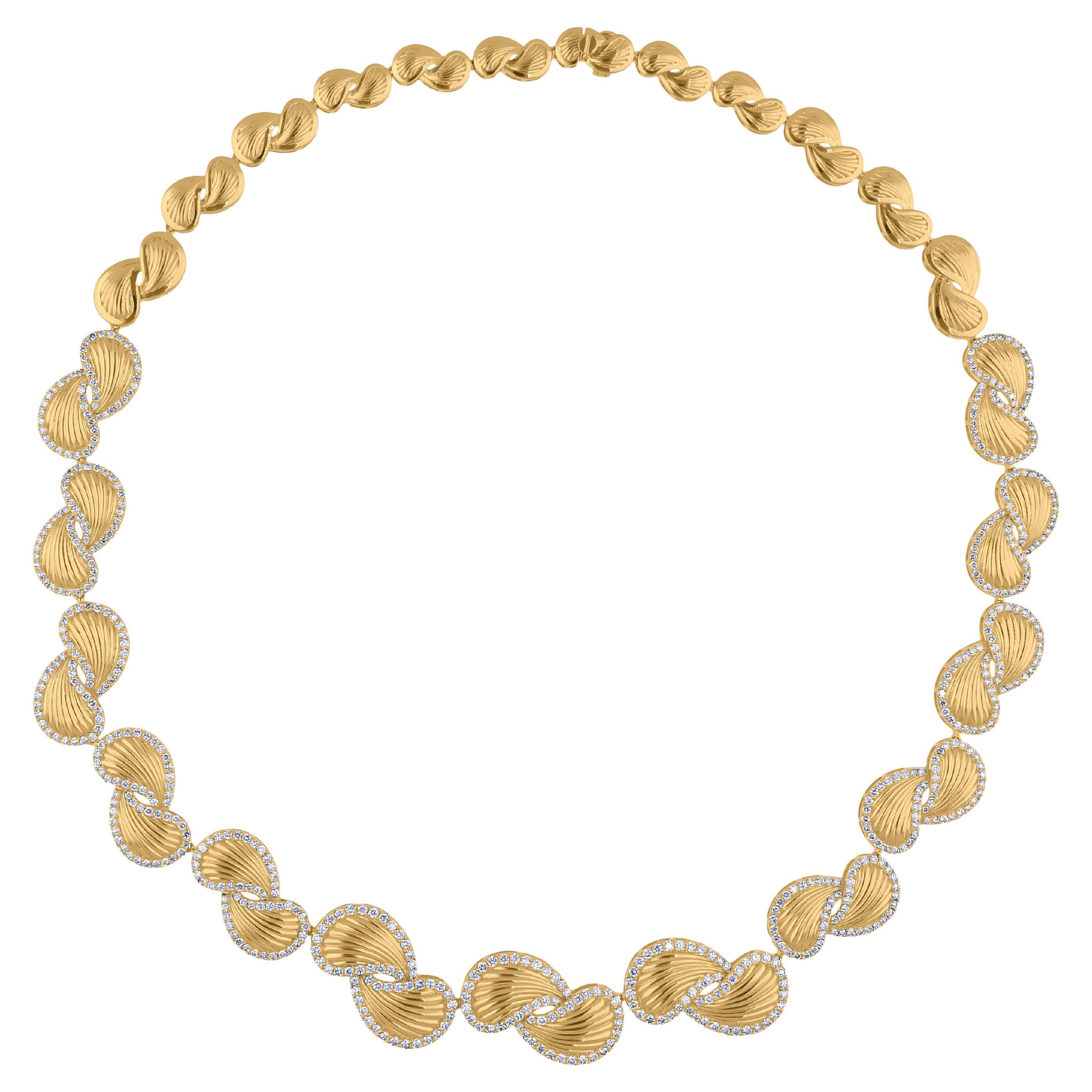 Natural 4.55 Carat SI Clarity HI Color Diamond Necklace 18 Karat Yellow Gold