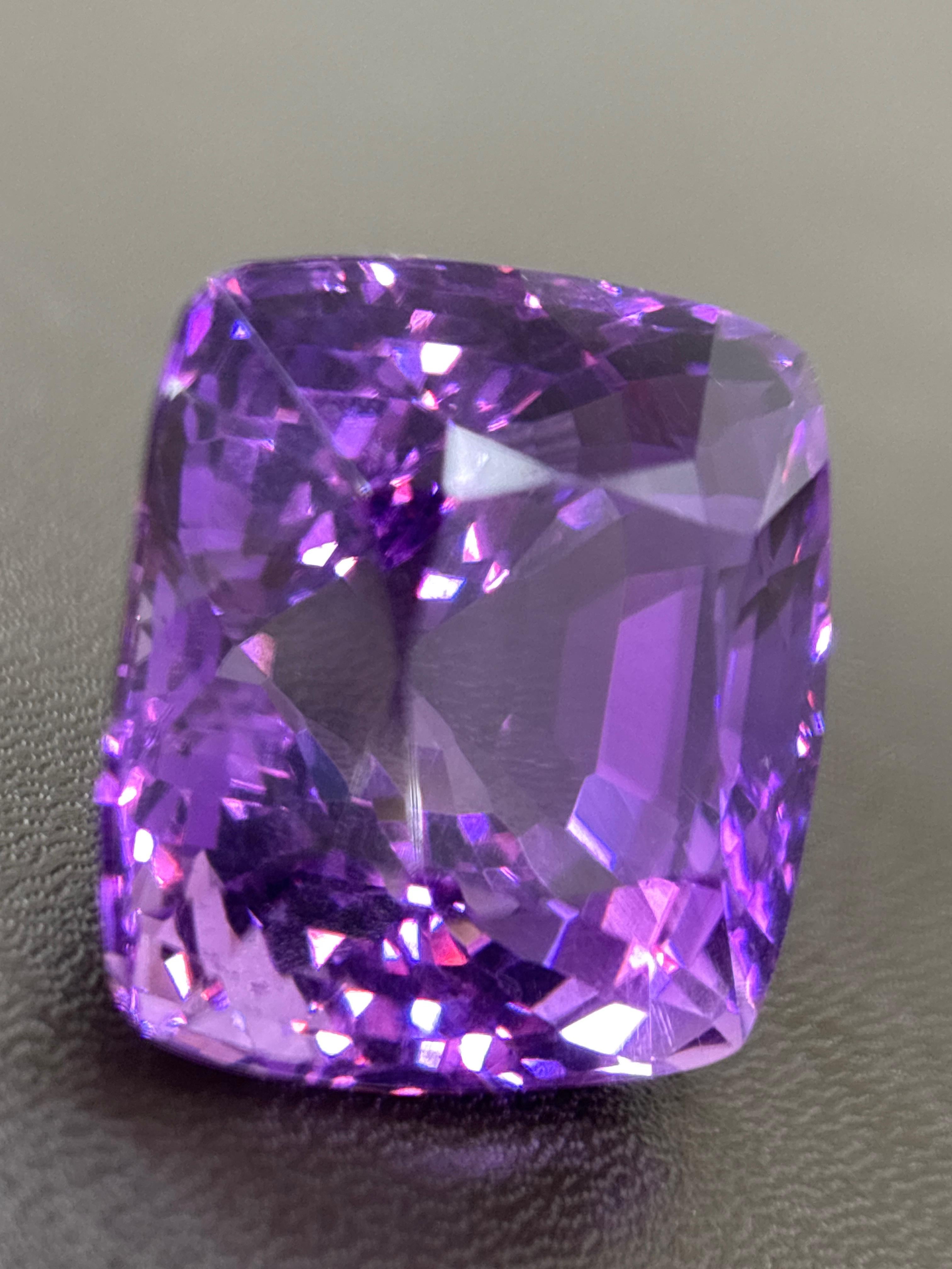 Natürlicher 45,65 Karat Burma- Amethyst ohne Hitze, natürlich im Angebot 7