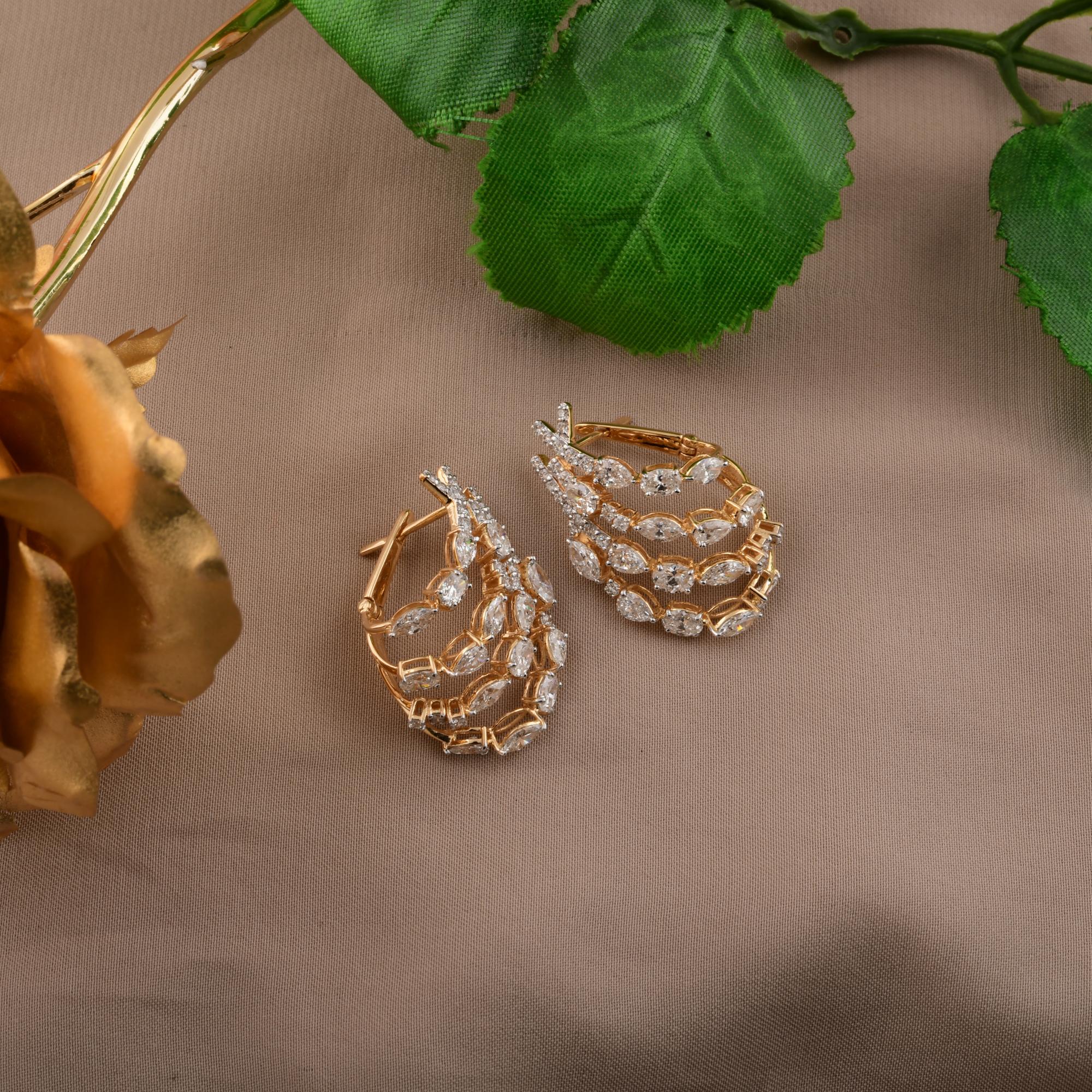 Pear Cut Natural 4.6 Carat SI/H Multi Shape Diamond Earrings 14 Karat Yellow Gold Jewelry For Sale