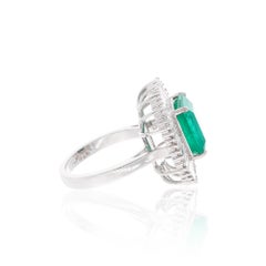 Natural 4.75 Carat Emerald Cocktail Ring 2 Carat Baguette Diamond 18k White Gold