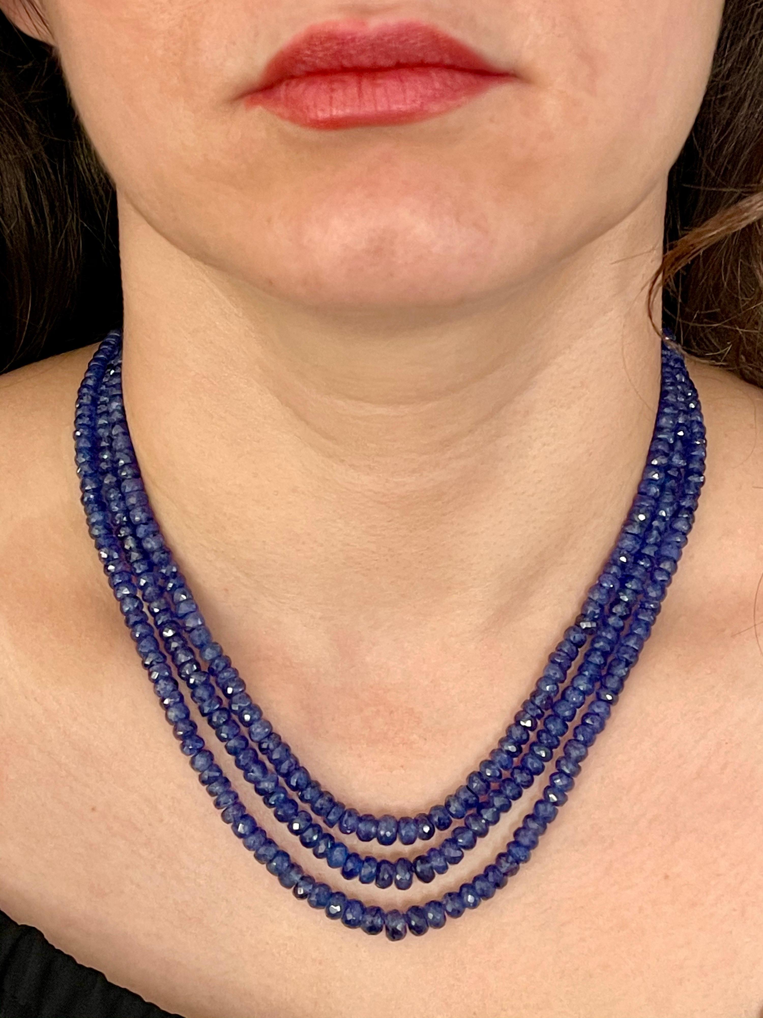 Natural 475 Carat Natural Tanzanite Bead Three-Strand Necklace 14 Karat Gold 11