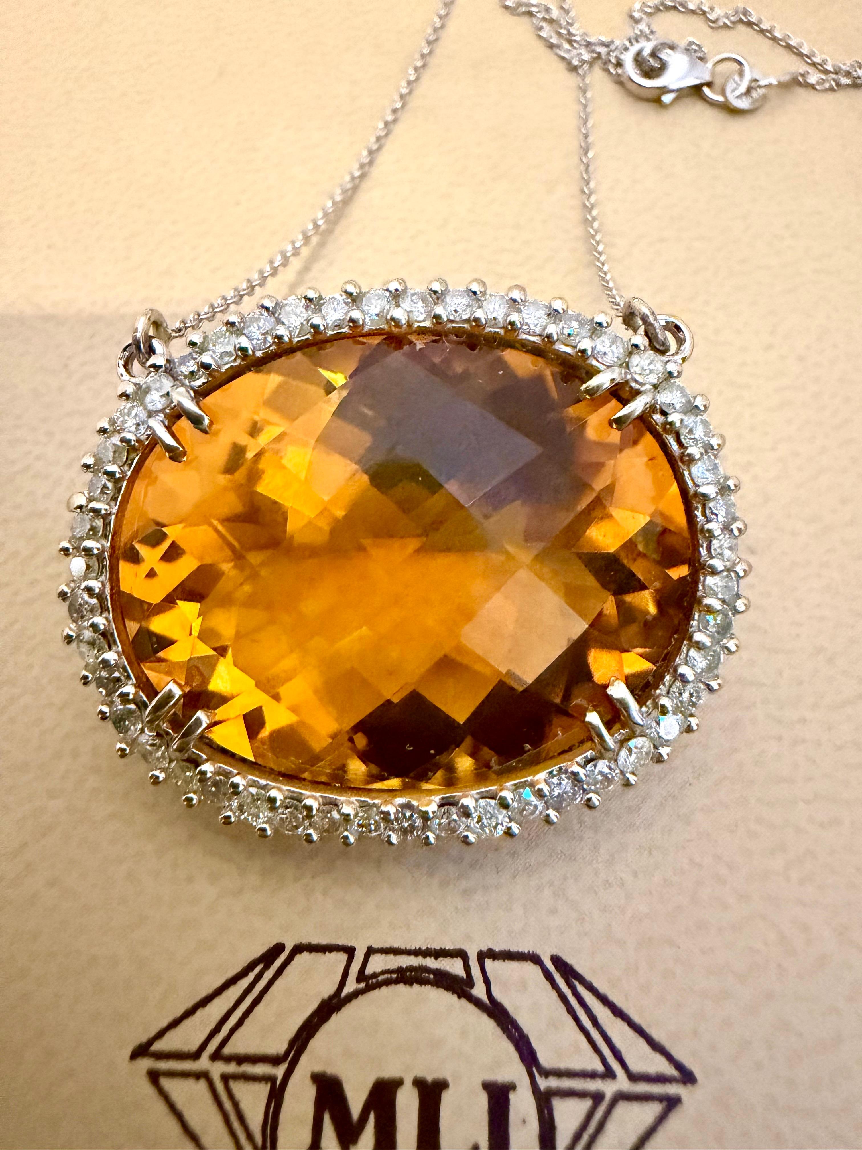 Collier en or blanc 14 carats avec pendentif Citrine ovale naturelle 48 carats et diamant Excellent état - En vente à New York, NY