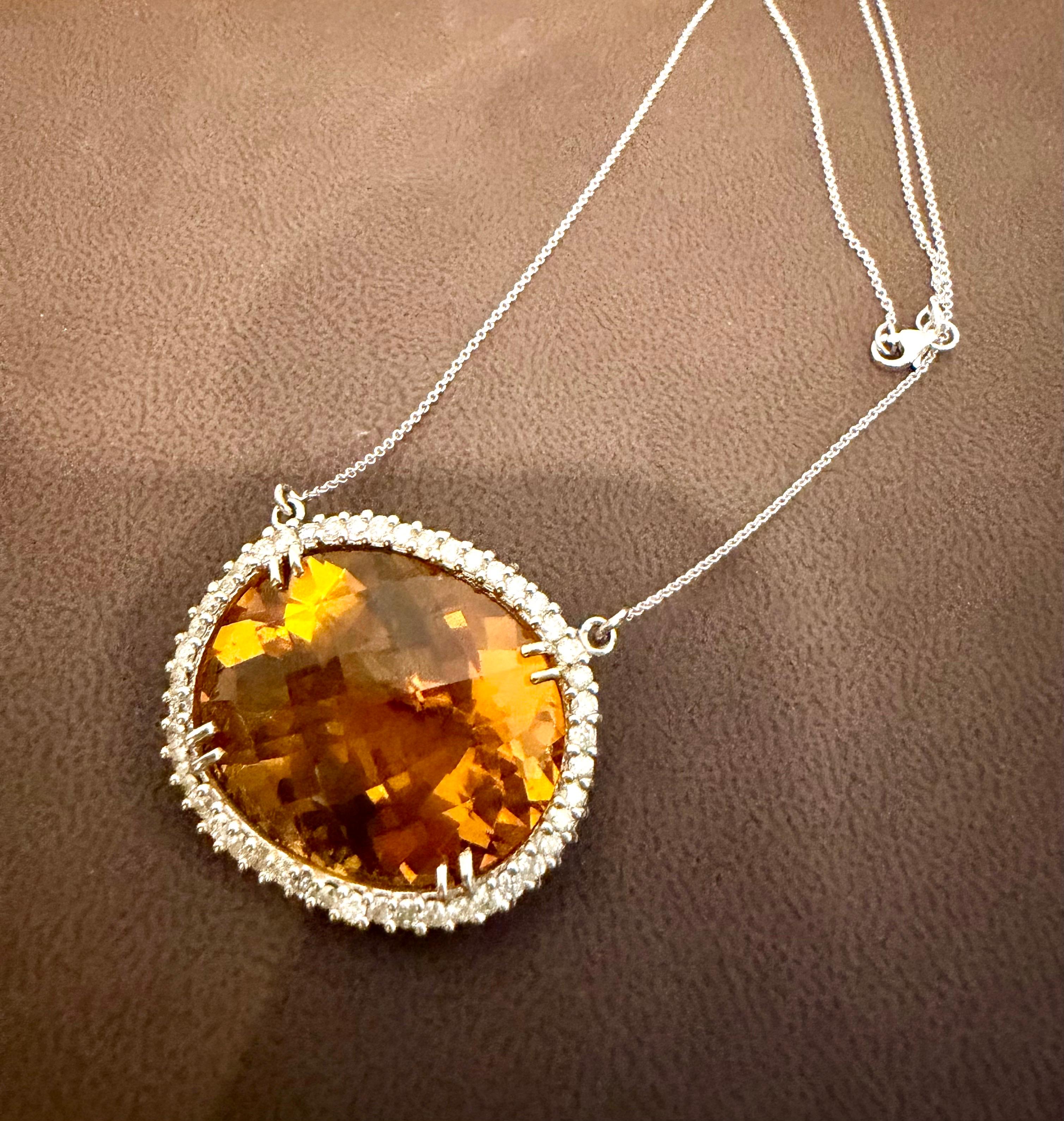 Collier en or blanc 14 carats avec pendentif Citrine ovale naturelle 48 carats et diamant en vente 4