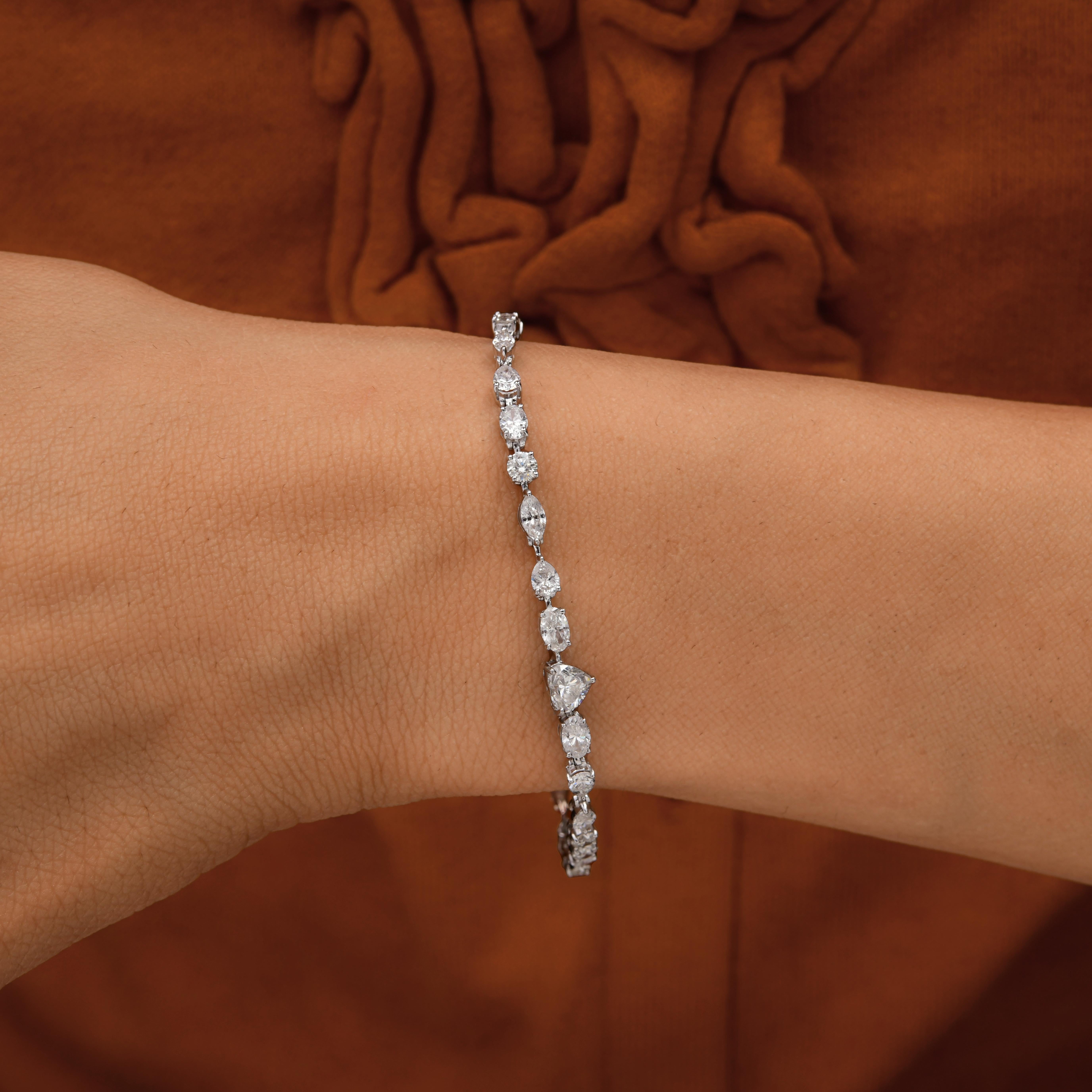 Bracciale con diamanti naturali a forma multipla da 4,80 carati SI/H in oro bianco 14 carati in vendita 3