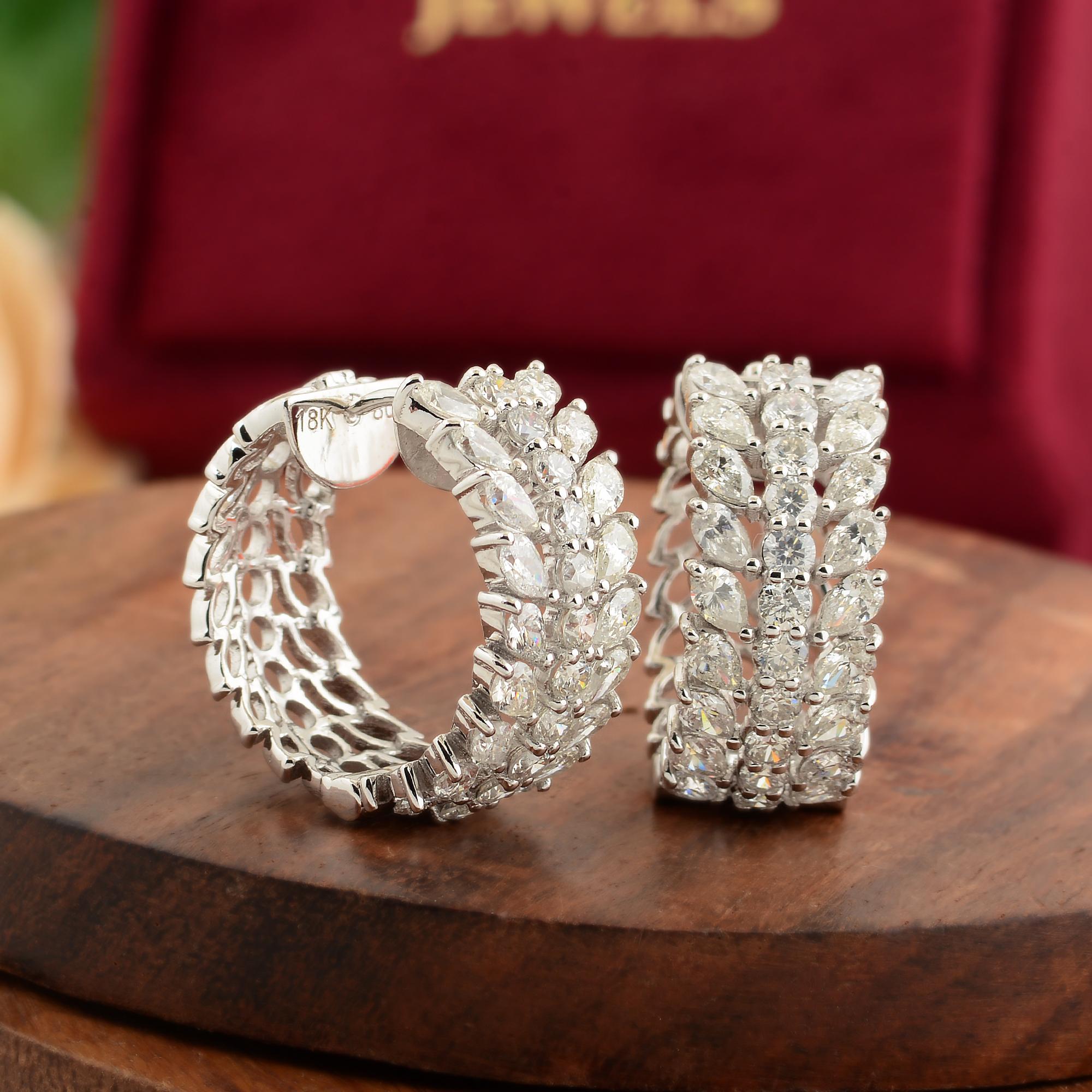 Moderne Boucles d'oreilles cerclées de diamants ronds en poire de 4,85 carats en or blanc massif 18 carats en vente