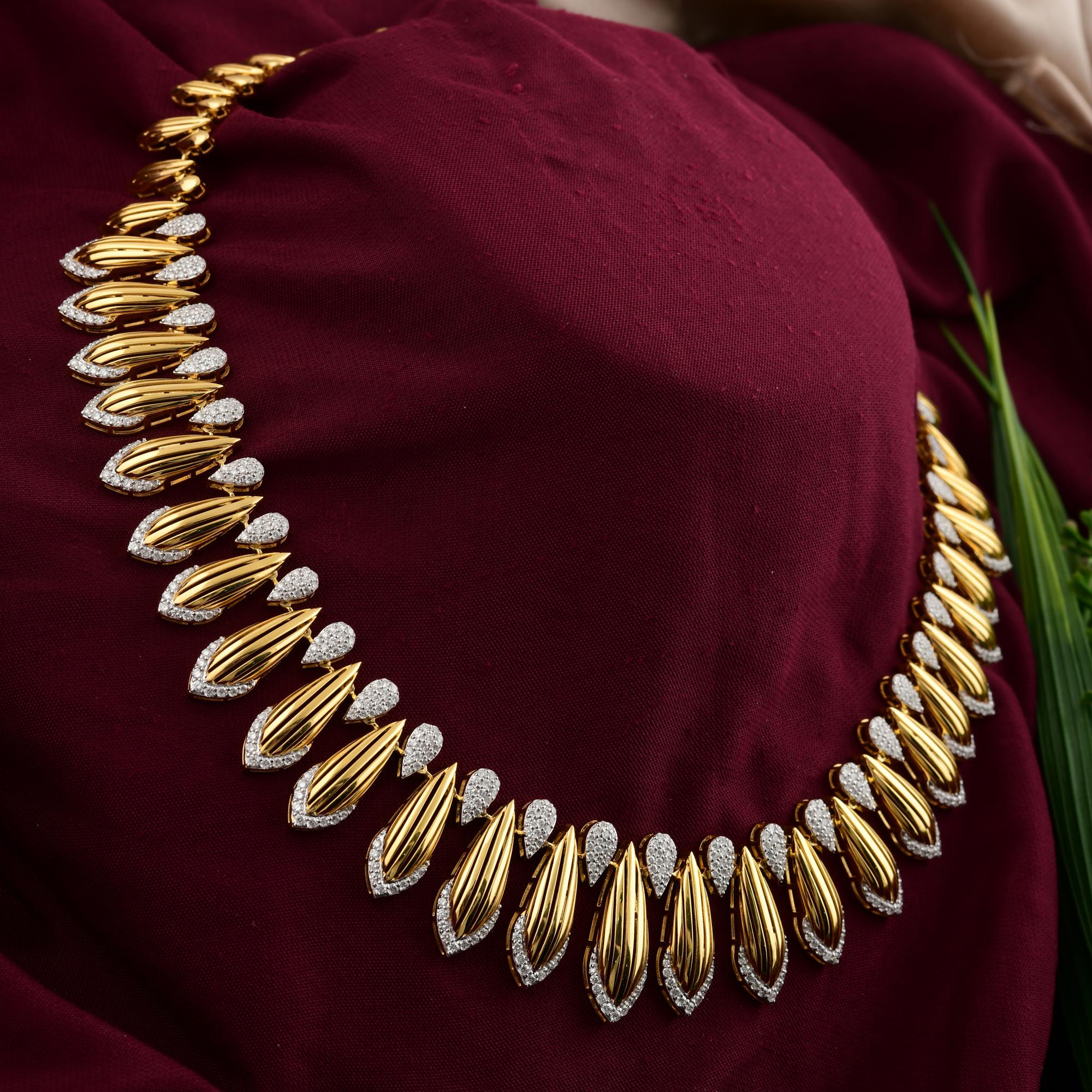 Collana di diamanti naturali da 4,99 carati SI Clarity HI Color Oro giallo 18 carati In condizioni Nuovo in vendita a Diera, Dubai